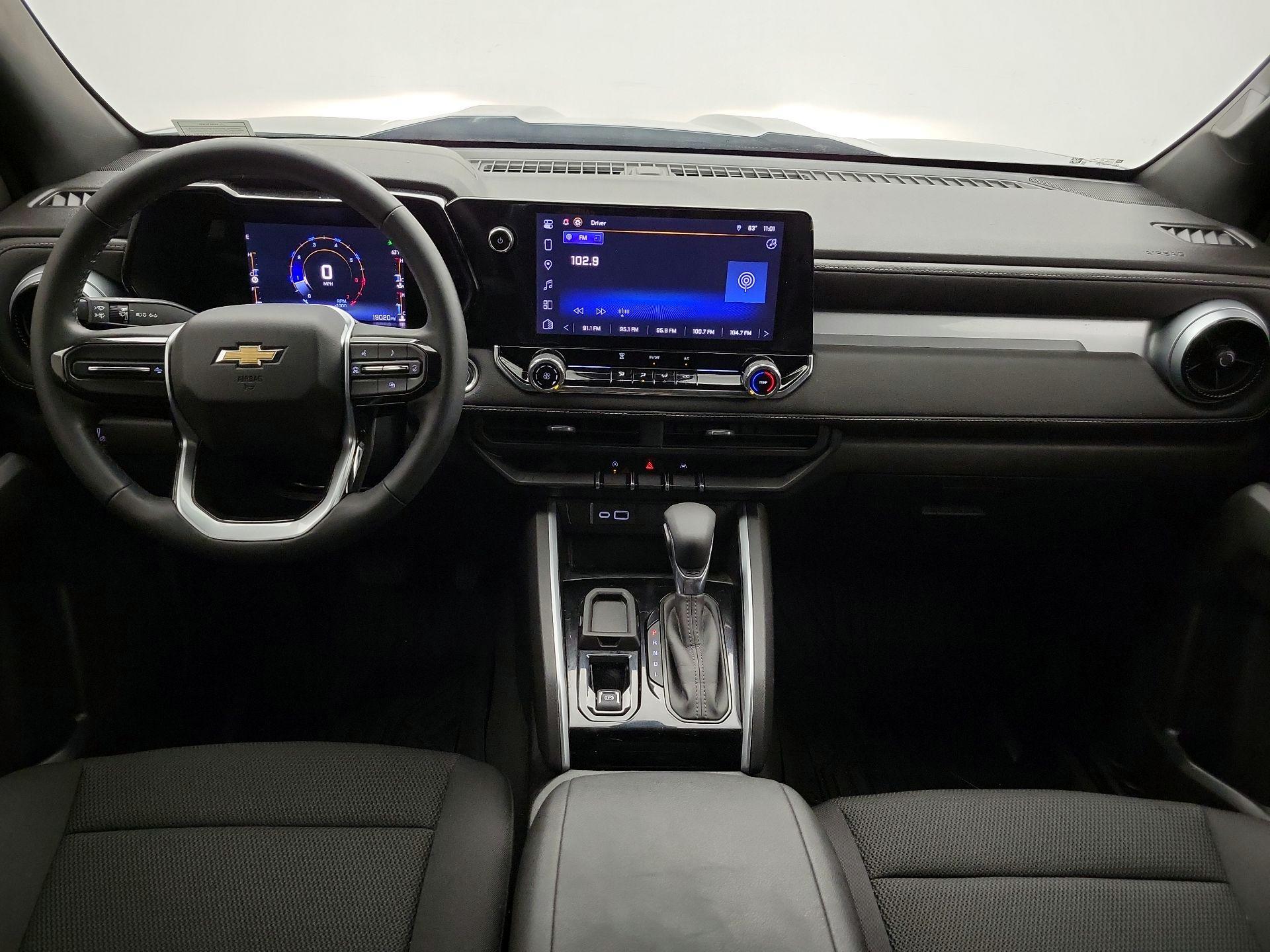 Thumbnail: 2023 Chevrolet Colorado - 9