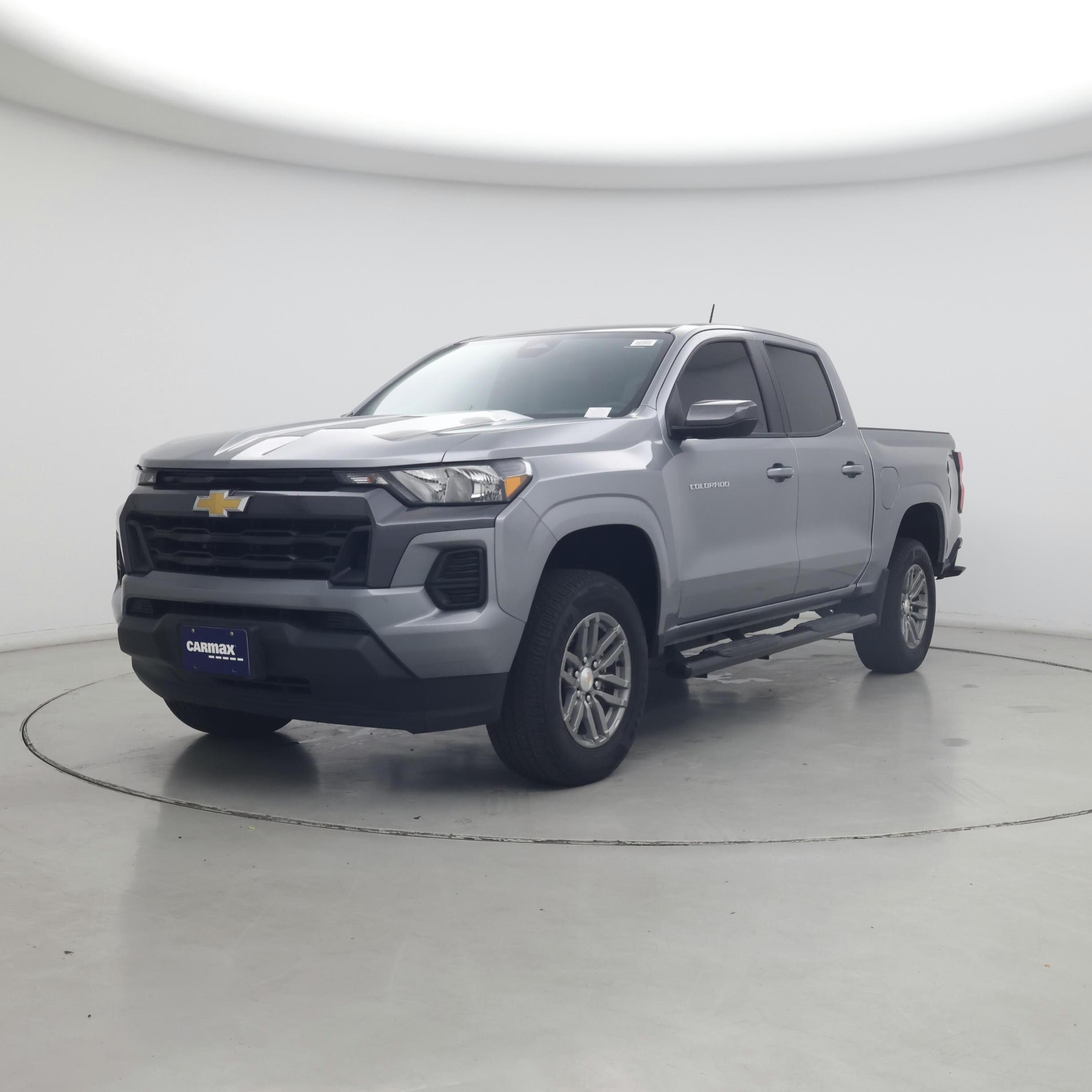 Thumbnail: 2023 Chevrolet Colorado - 4