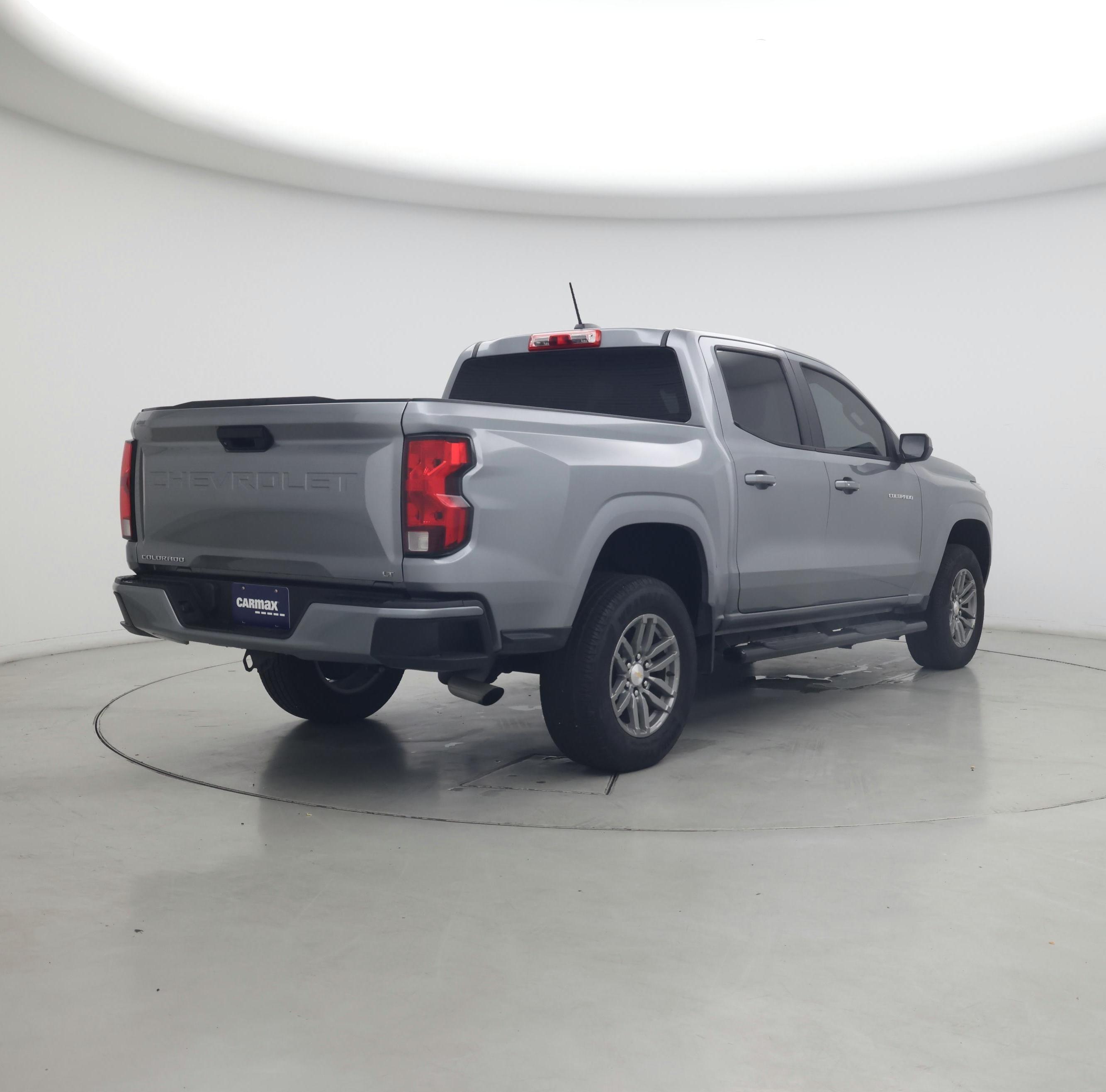 Thumbnail: 2023 Chevrolet Colorado - 8