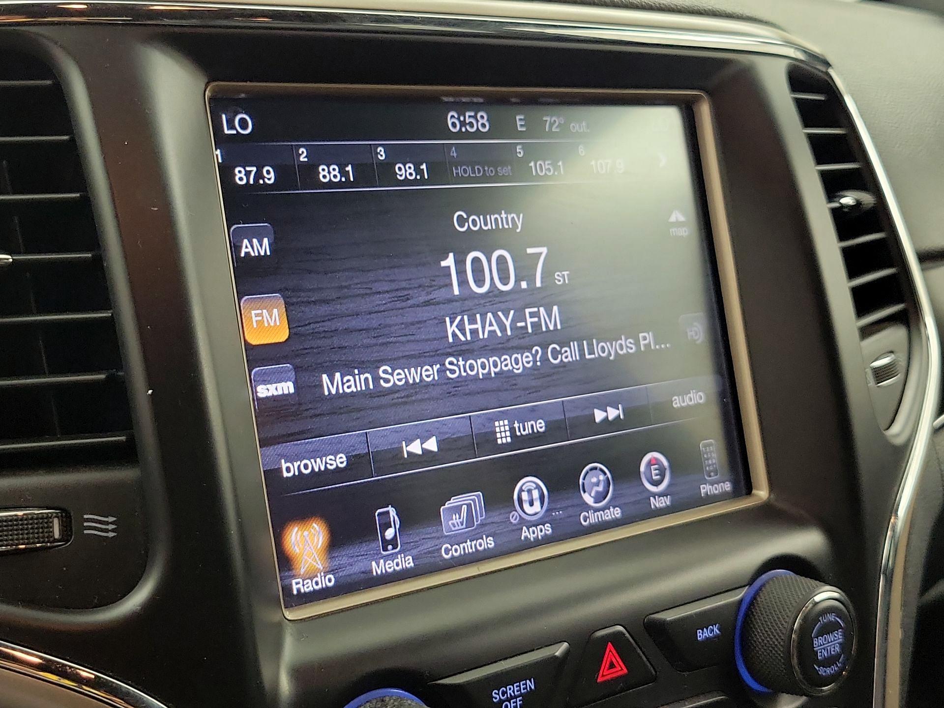 Thumbnail: 2014 Jeep Grand Cherokee - 16