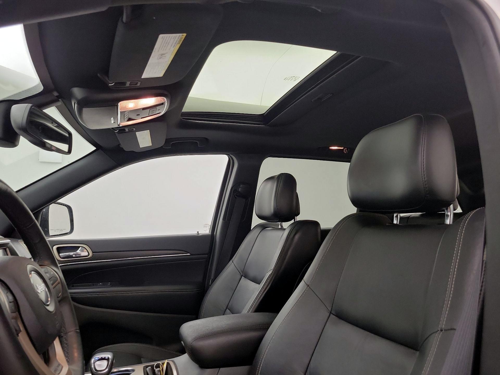 Thumbnail: 2014 Jeep Grand Cherokee - 20