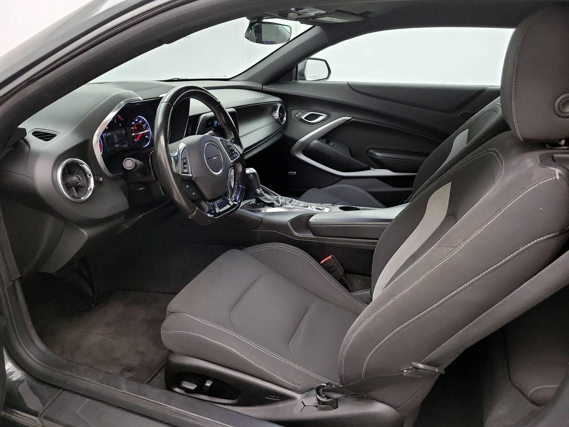 Thumbnail: 2018 Chevrolet Camaro - 11