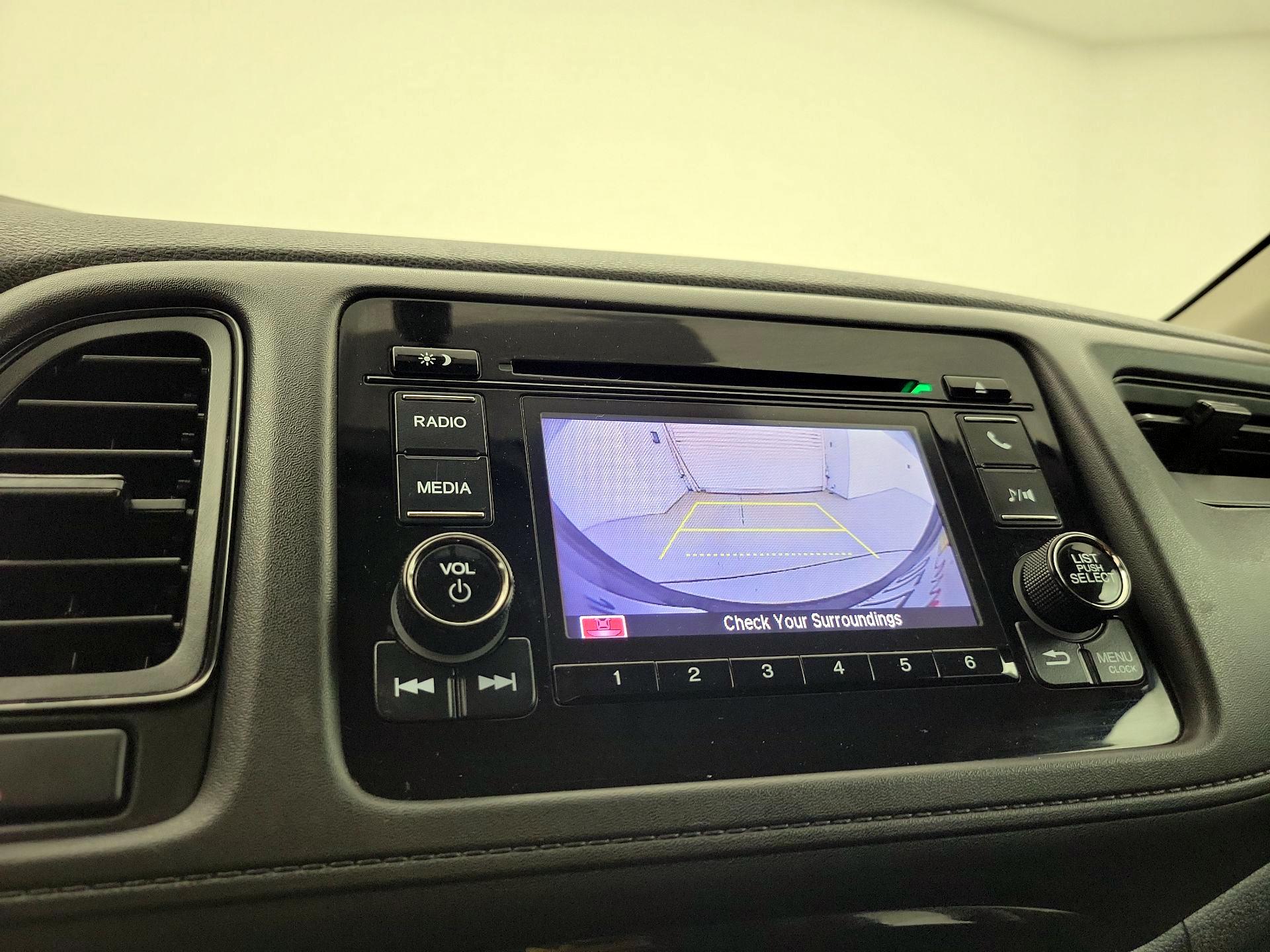 Thumbnail: 2020 Honda HR-V - 14