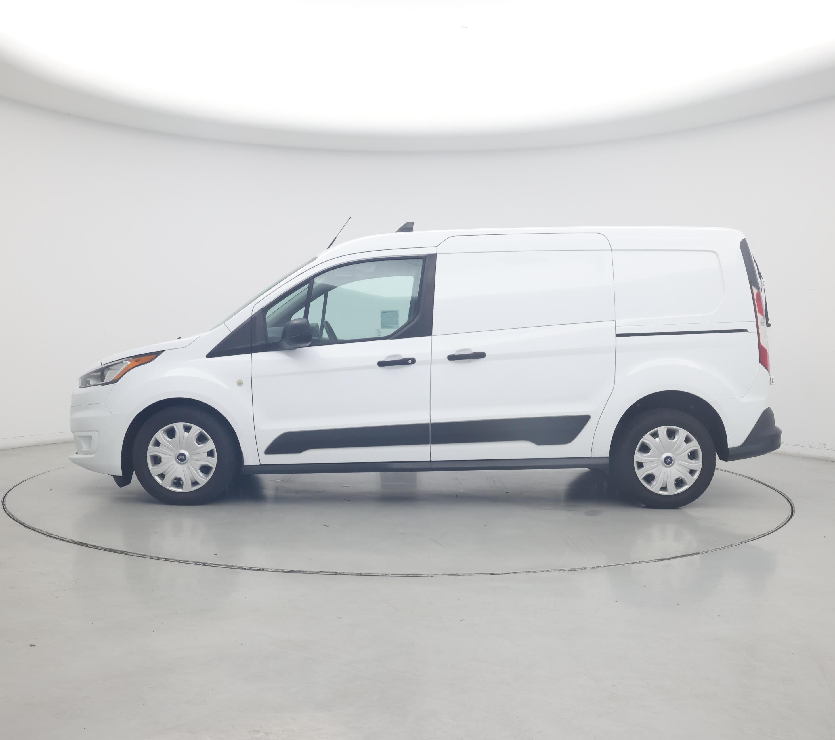 Thumbnail: 2019 Ford Transit Series - 3