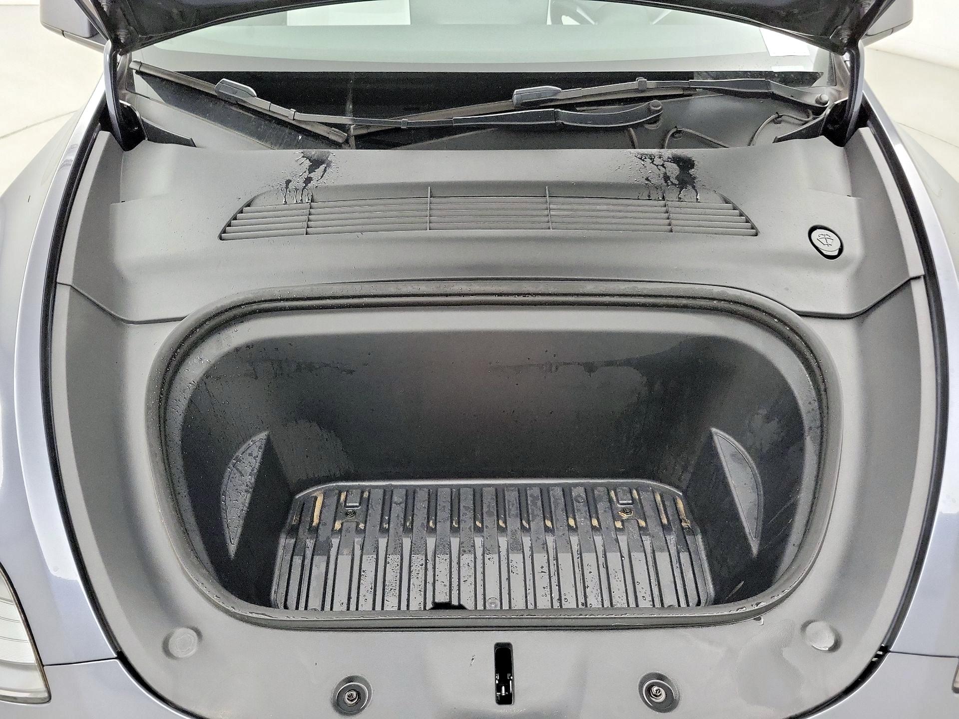 Thumbnail: 2023 Tesla Model Y - 20