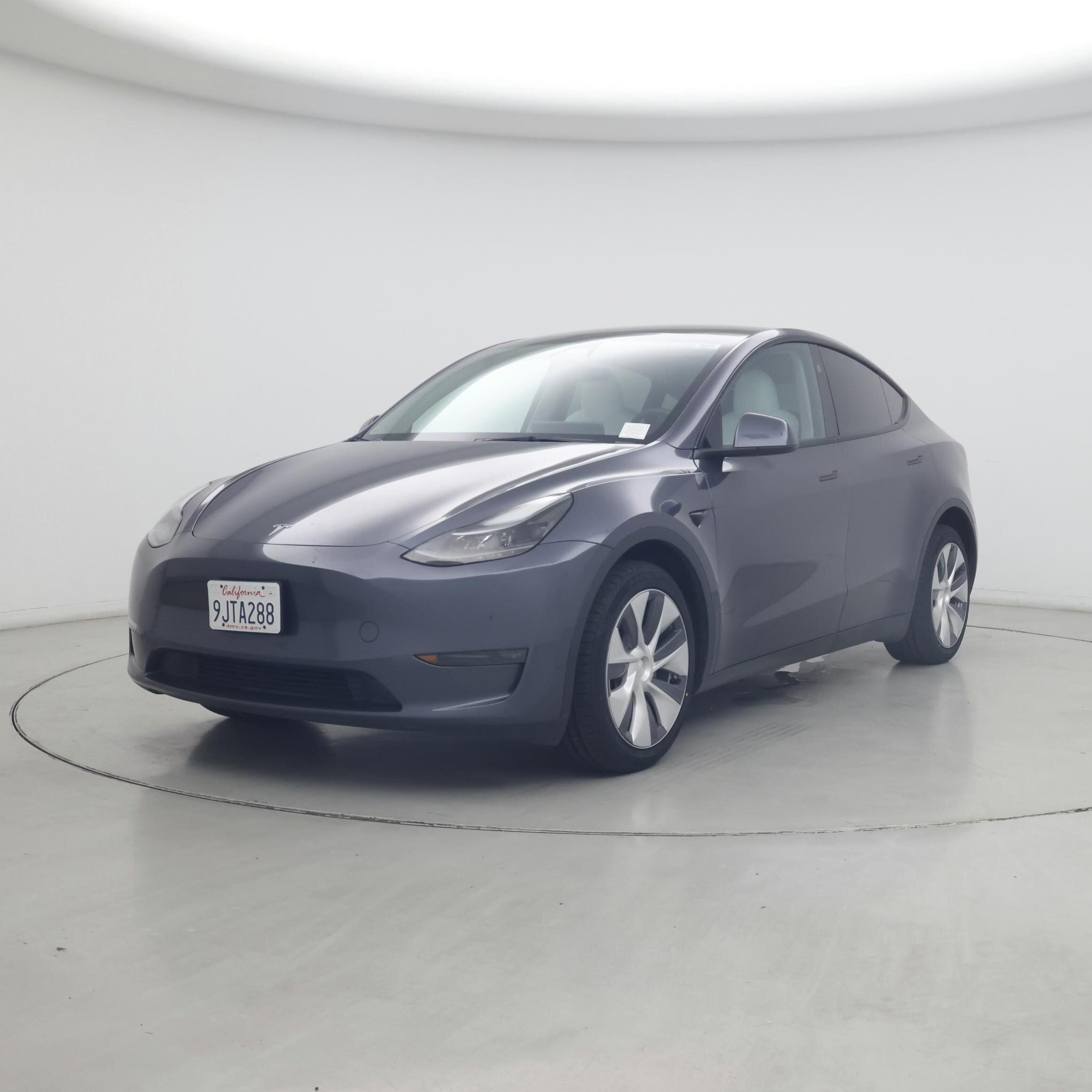Thumbnail: 2023 Tesla Model Y - 4