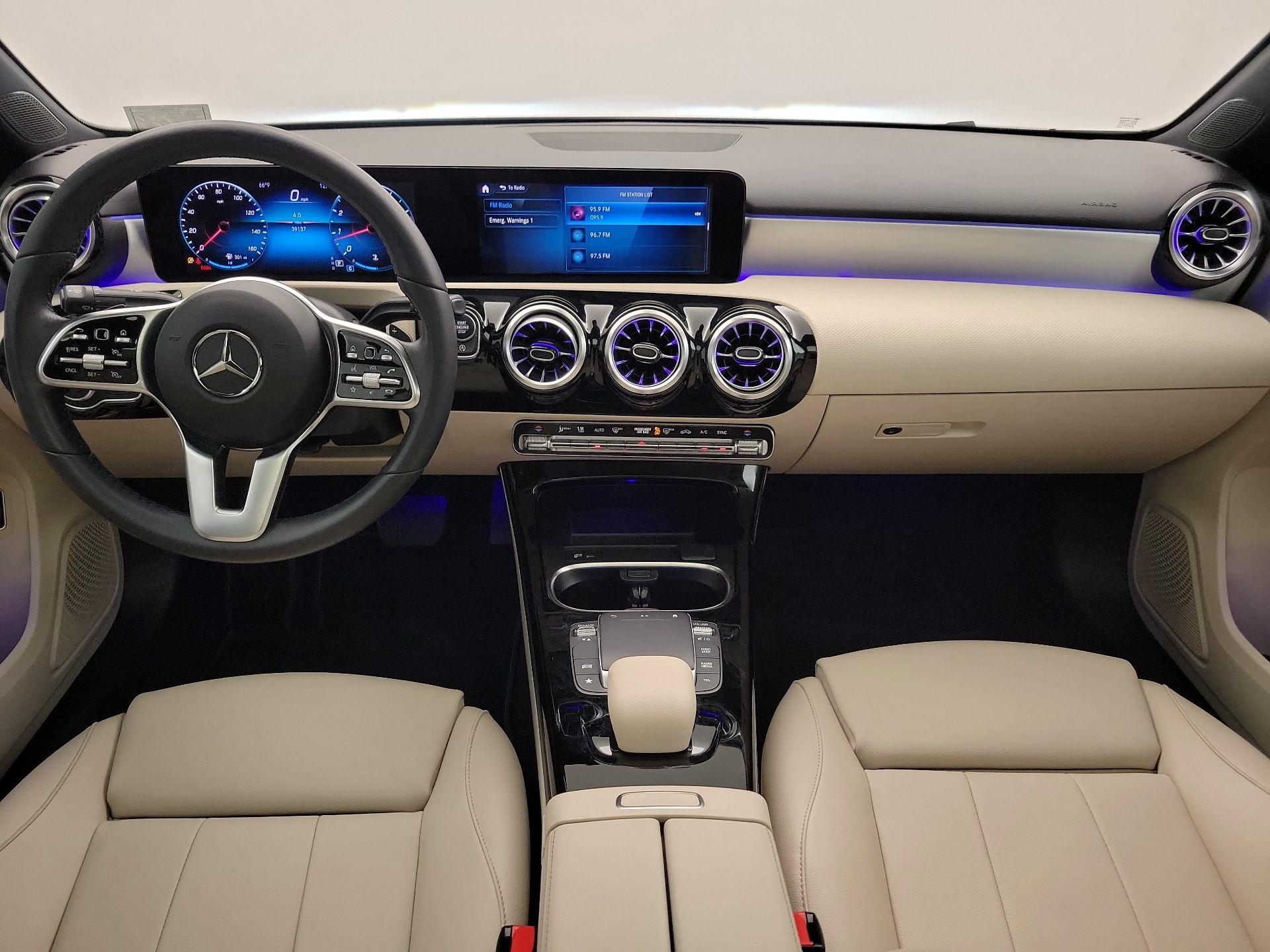 Thumbnail: 2022 Mercedes-Benz A-Class - 9