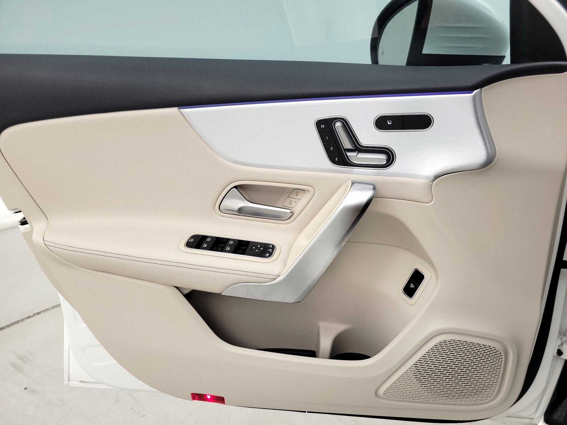 Thumbnail: 2022 Mercedes-Benz A-Class - 12