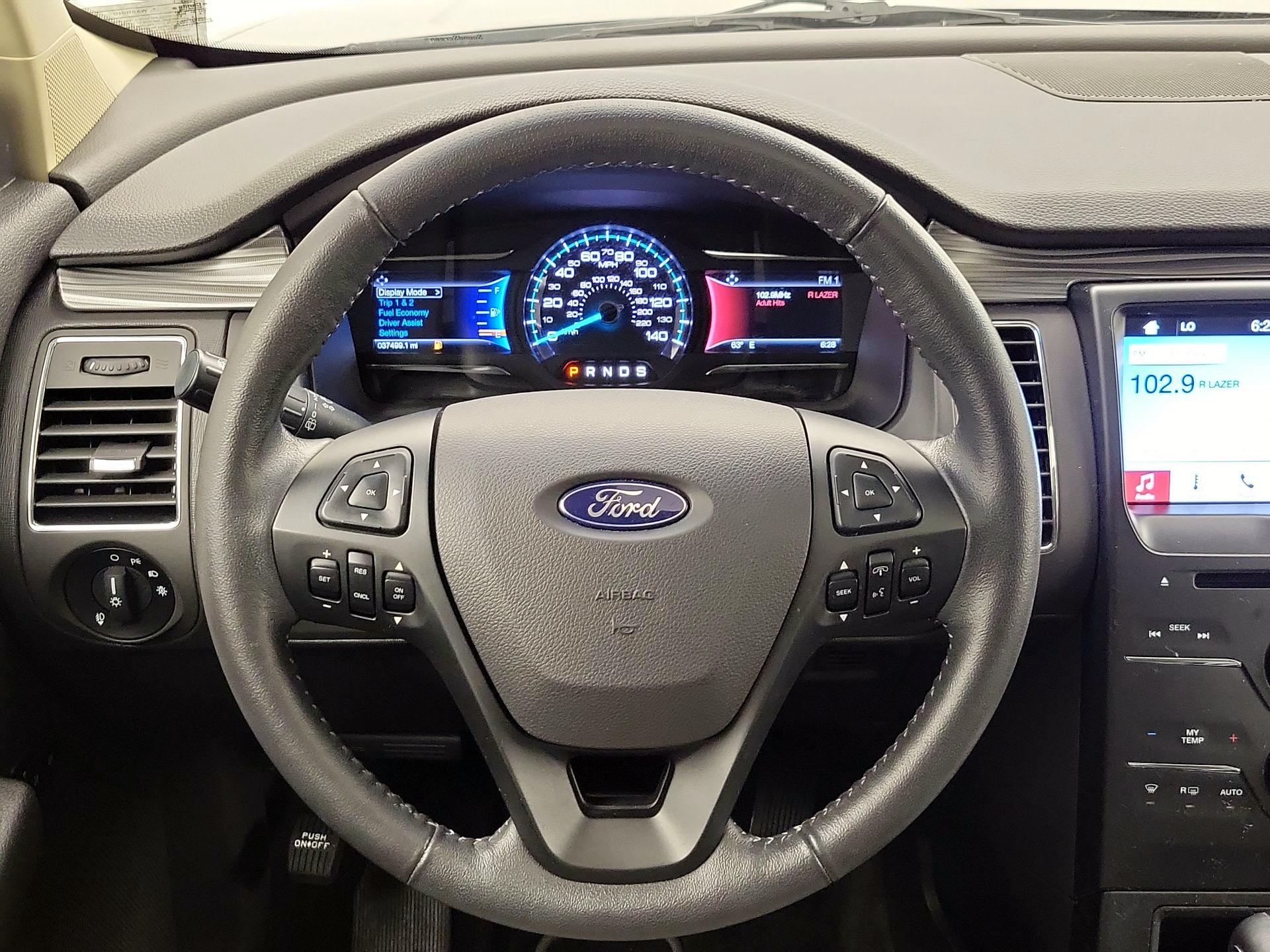 Thumbnail: 2018 Ford Flex - 10