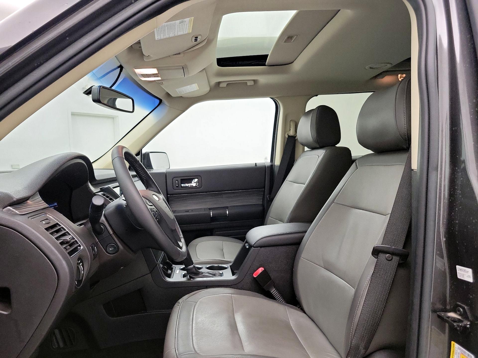 Thumbnail: 2018 Ford Flex - 20