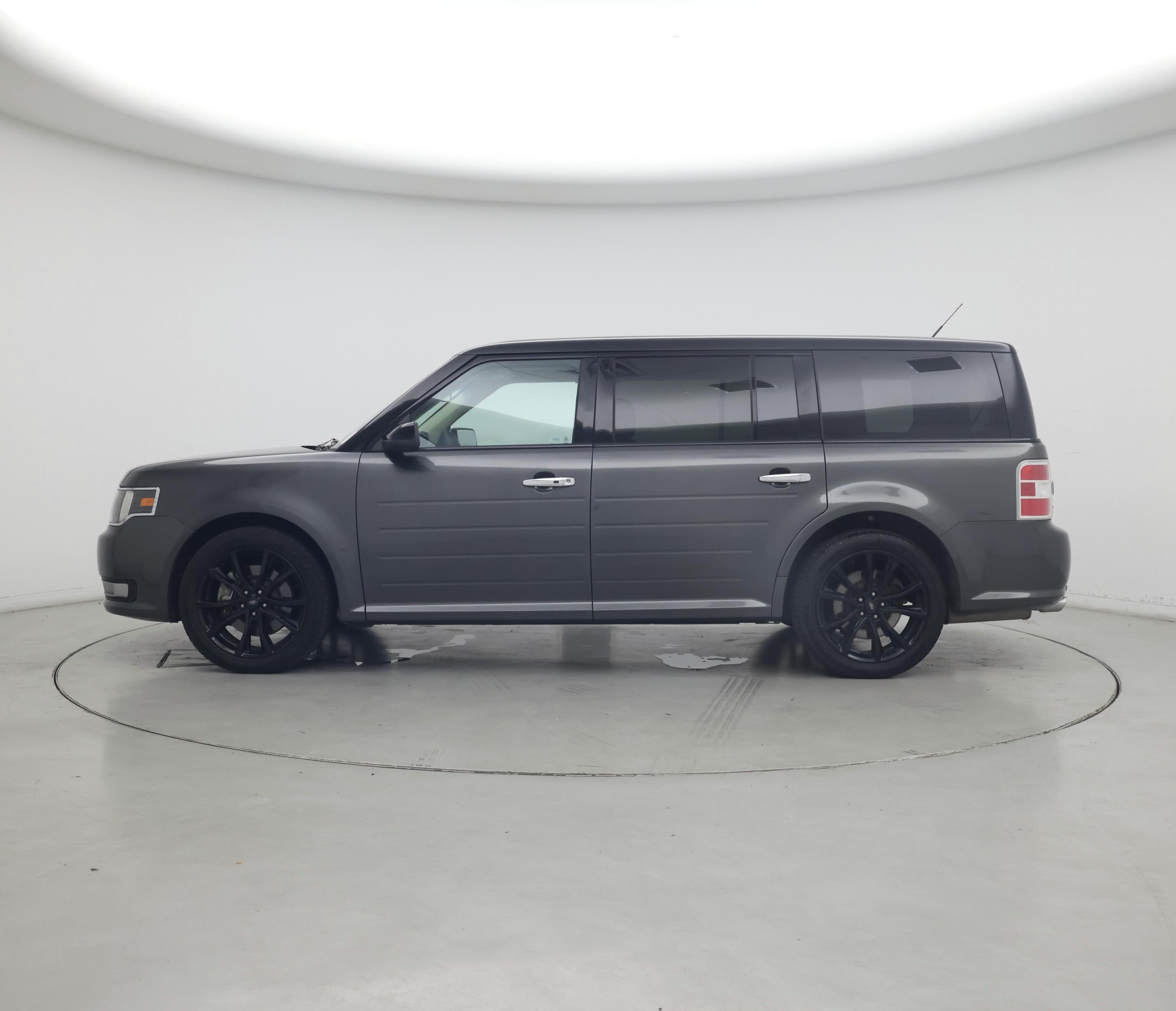 Thumbnail: 2018 Ford Flex - 3