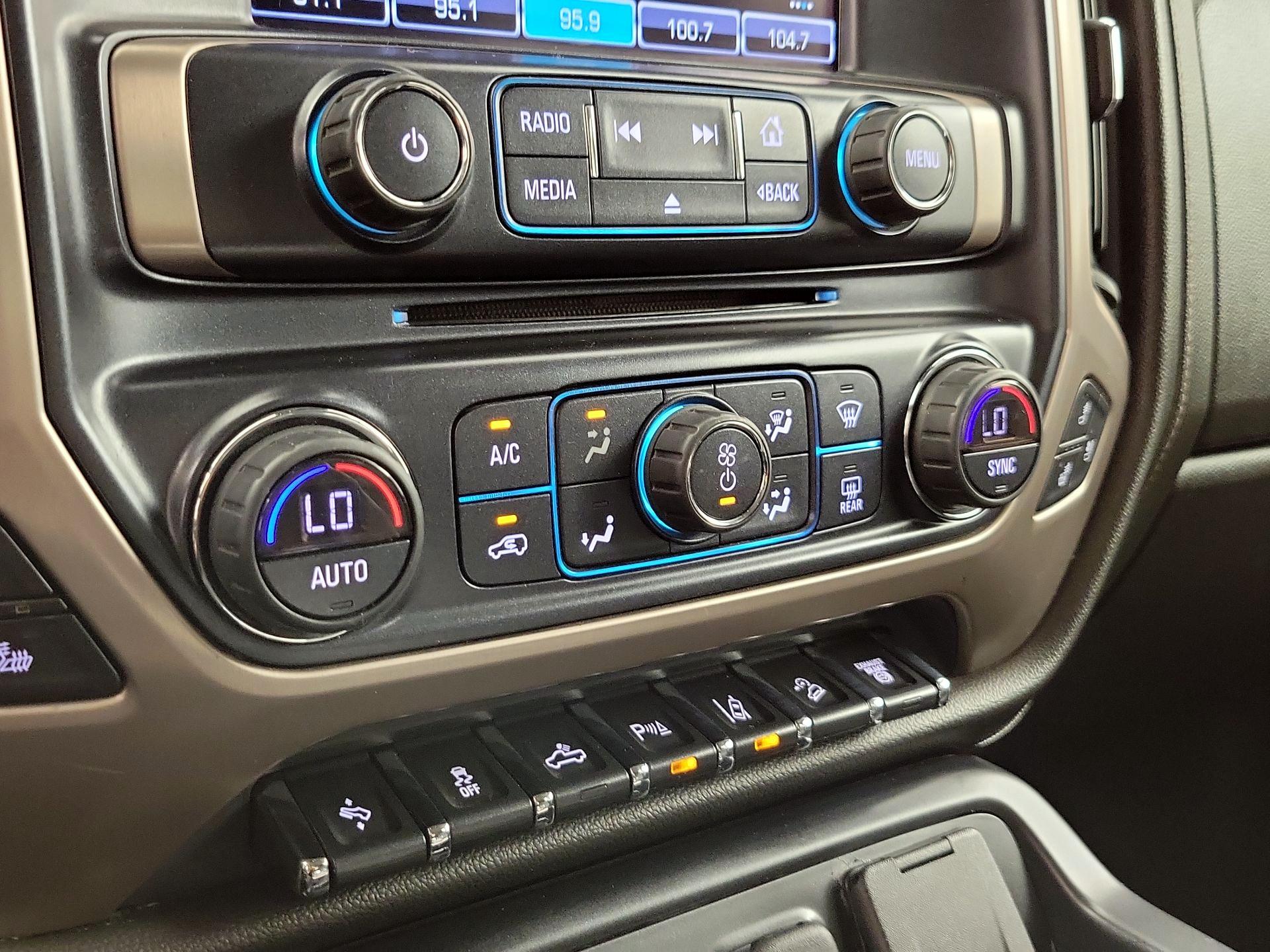 Thumbnail: 2017 GMC Sierra 2500 - 17