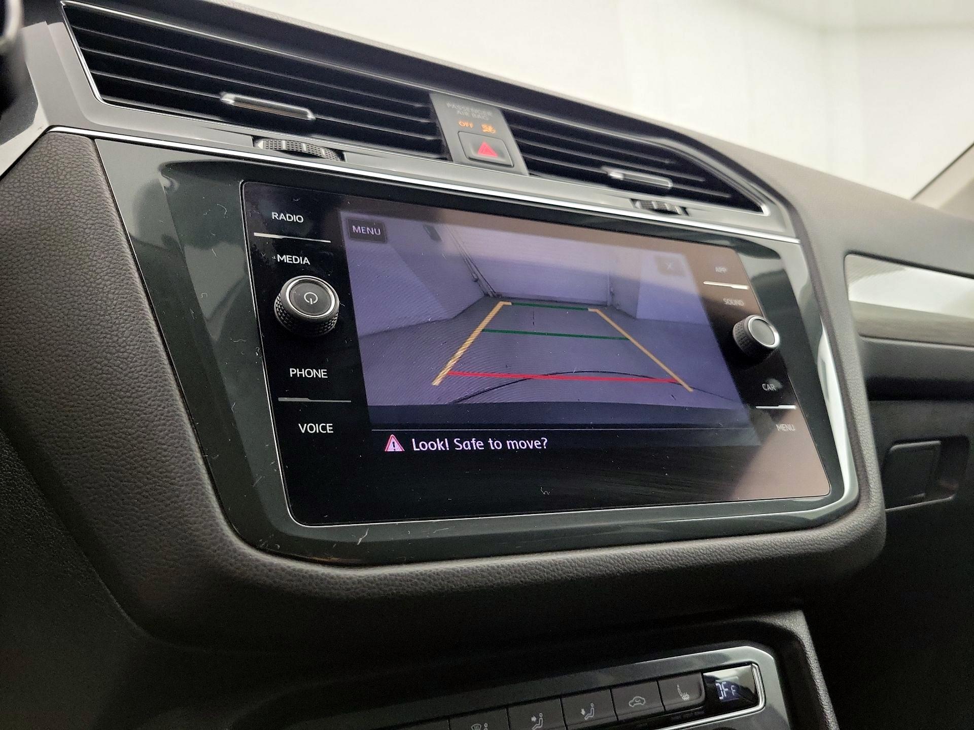 Thumbnail: 2019 Volkswagen Tiguan - 14