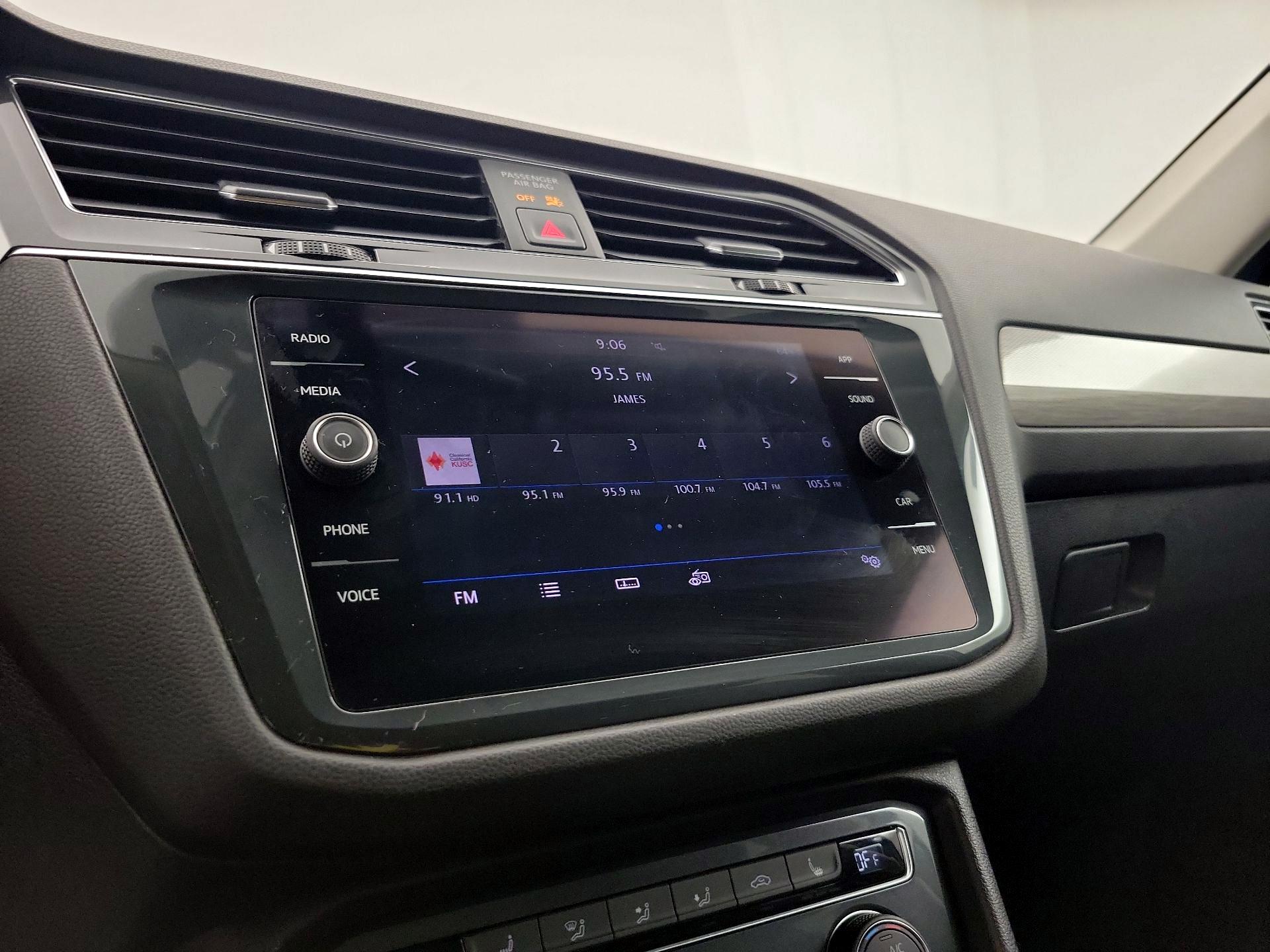 Thumbnail: 2019 Volkswagen Tiguan - 15