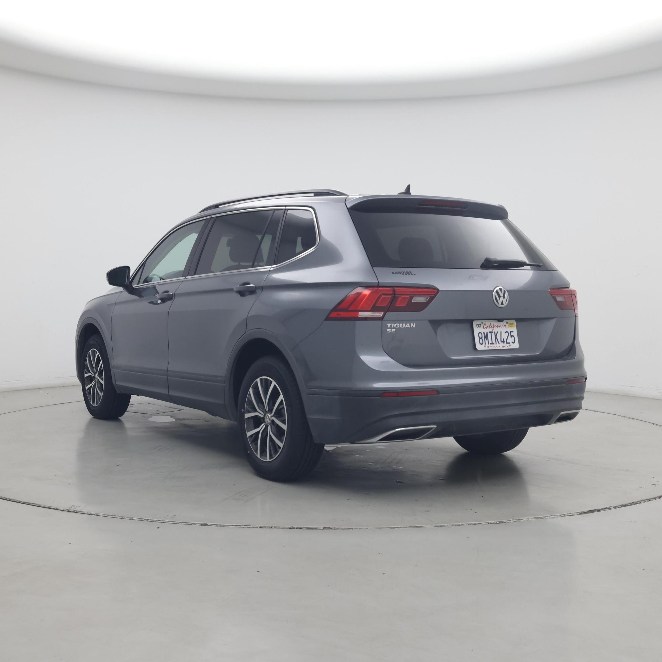 Thumbnail: 2019 Volkswagen Tiguan - 2