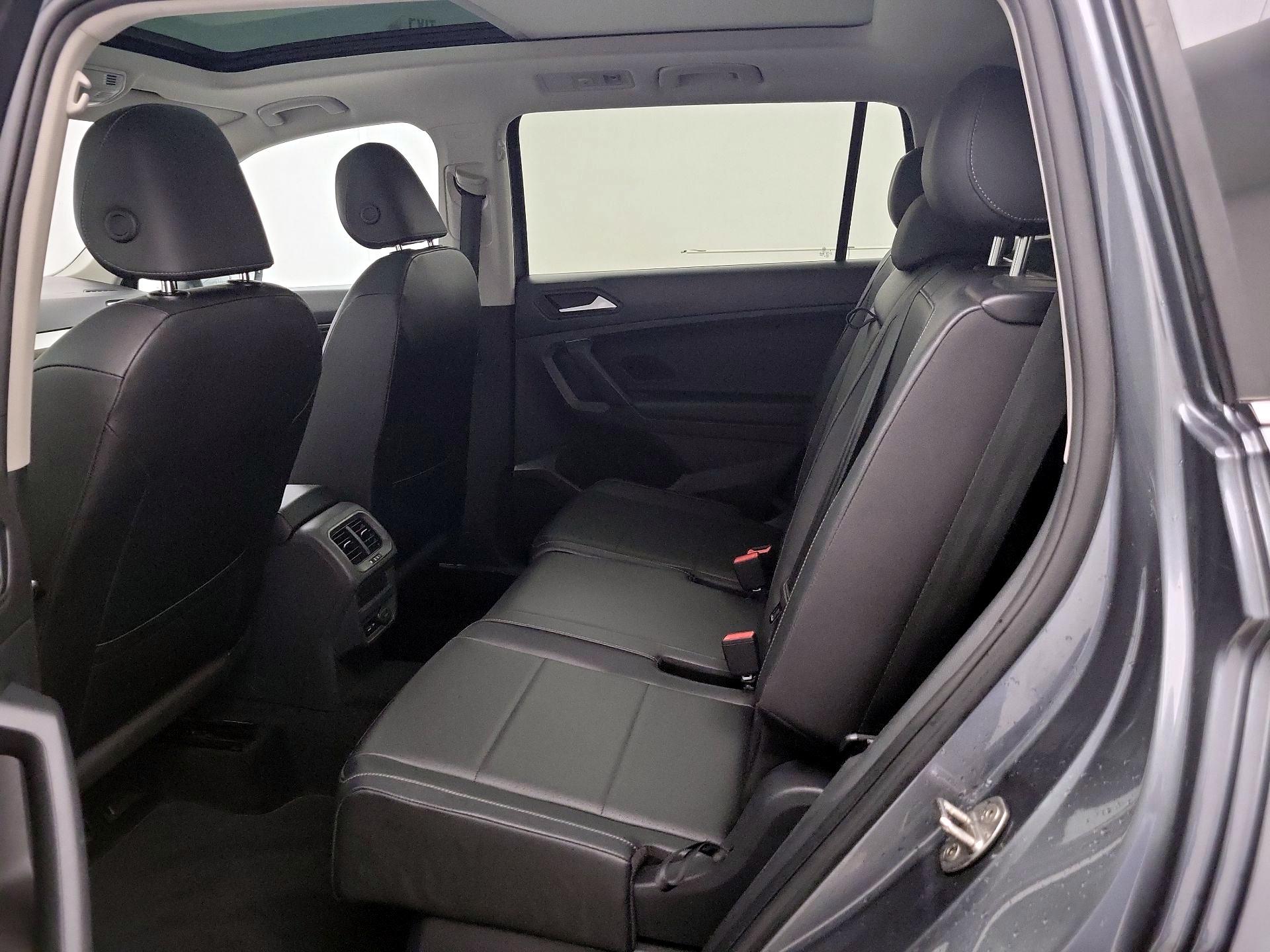 Thumbnail: 2019 Volkswagen Tiguan - 20