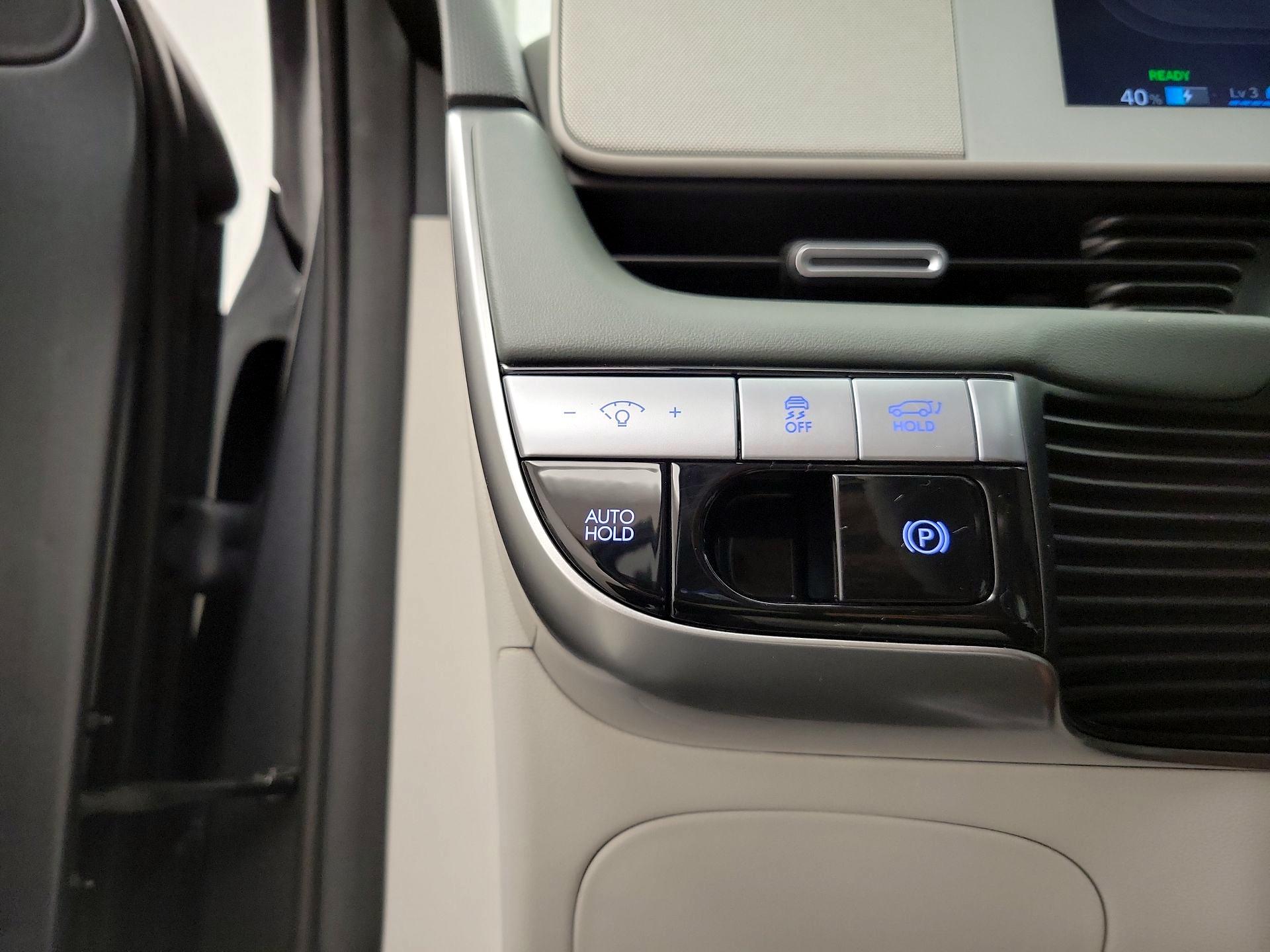 Thumbnail: 2023 Hyundai Ioniq 5 - 13