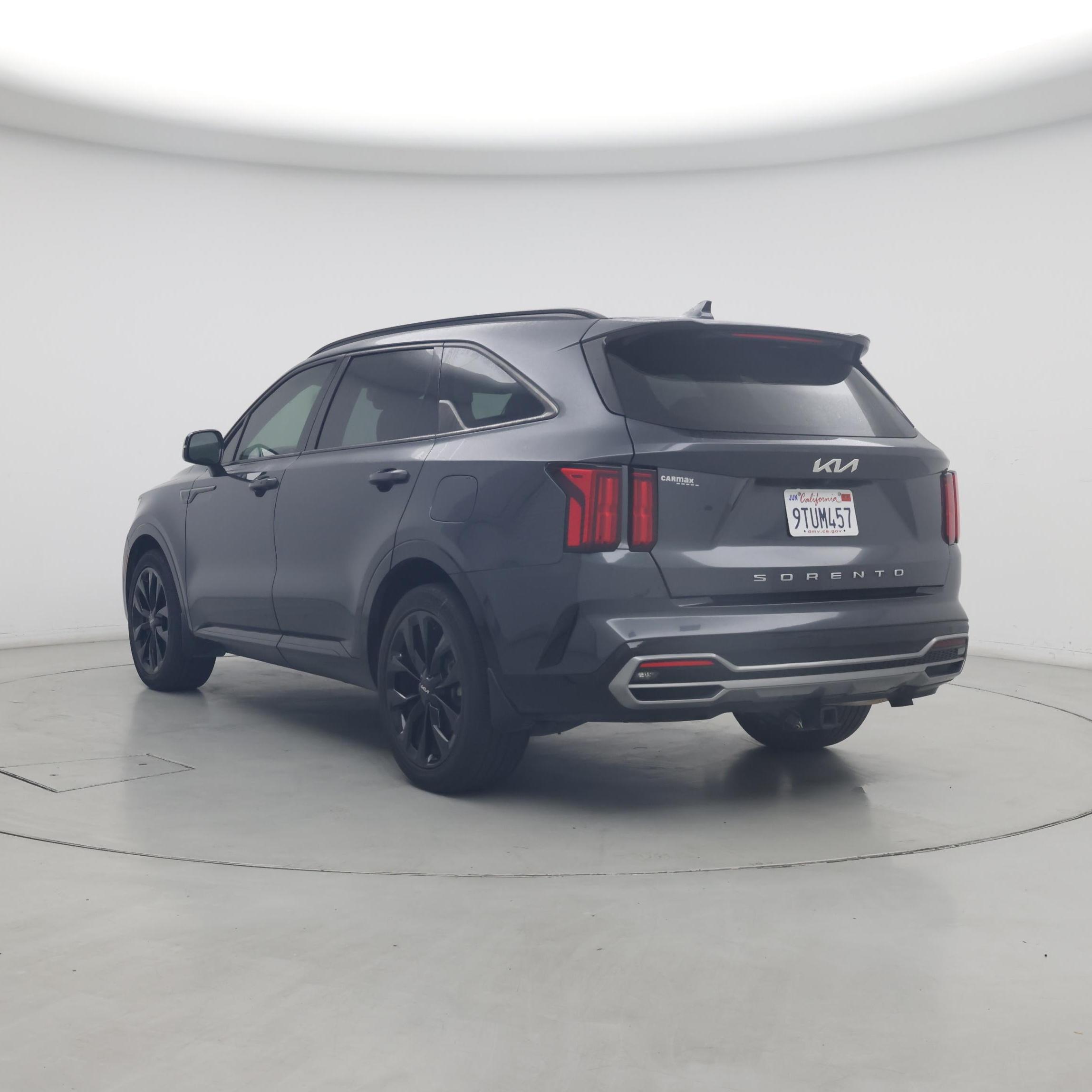 Thumbnail: 2022 Kia Sorento - 2