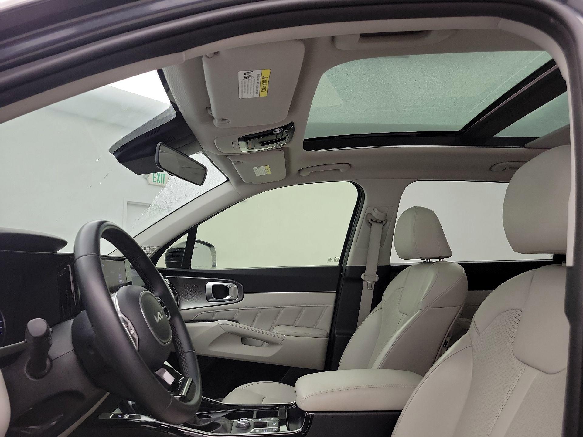 Thumbnail: 2022 Kia Sorento - 20