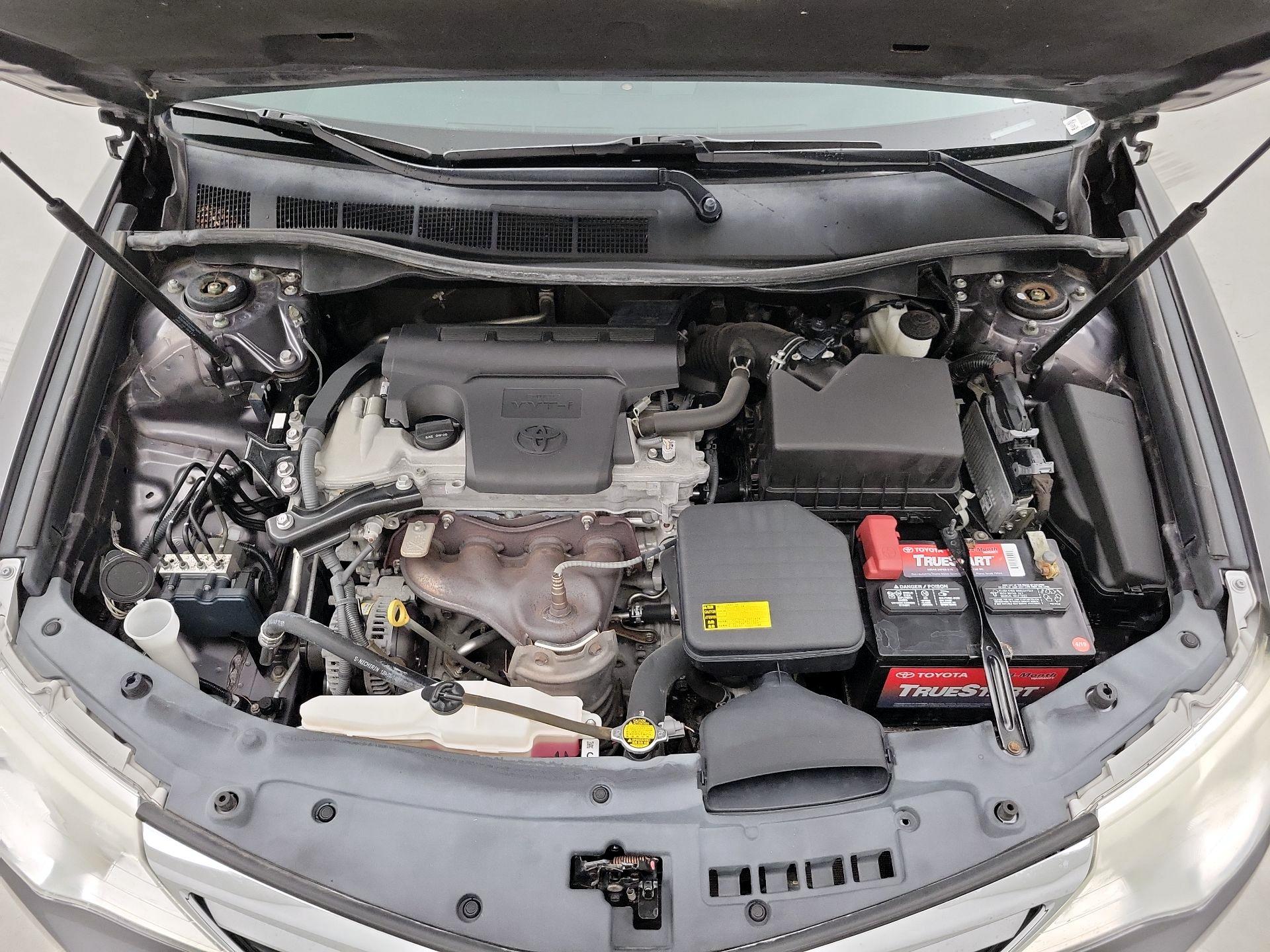 Thumbnail: 2014 Toyota Camry - 20