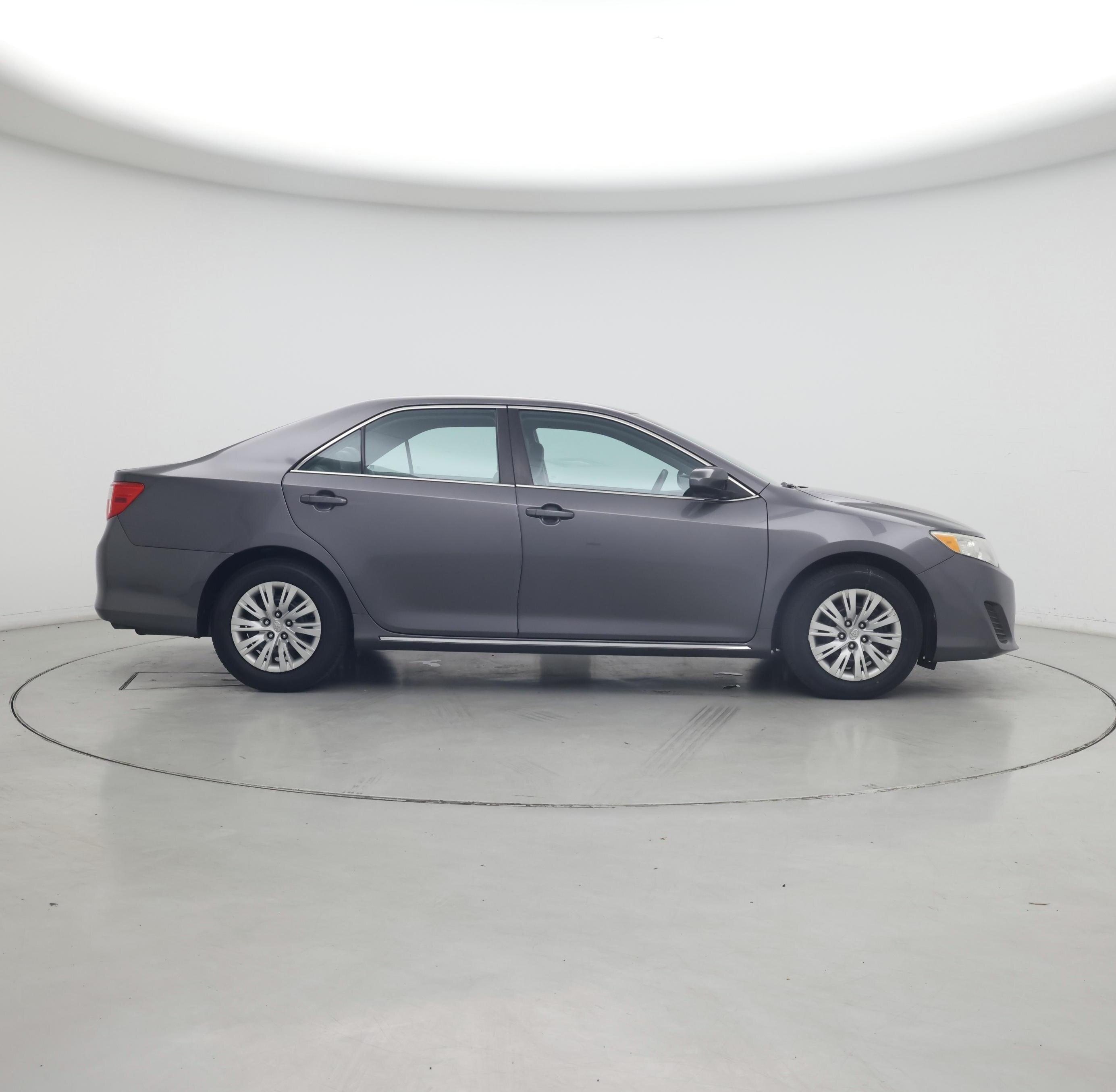 Thumbnail: 2014 Toyota Camry - 7