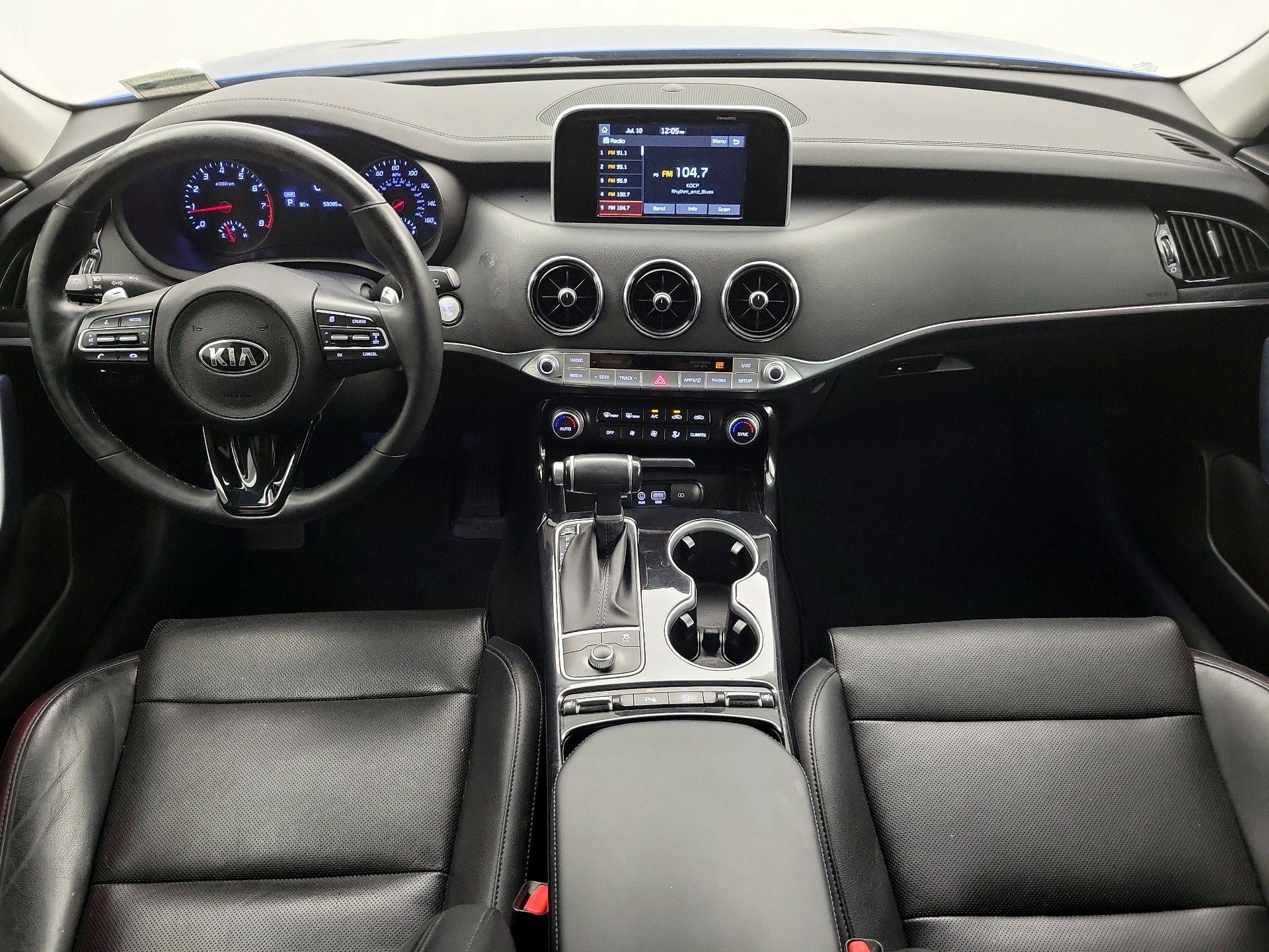 Thumbnail: 2019 Kia Stinger - 9