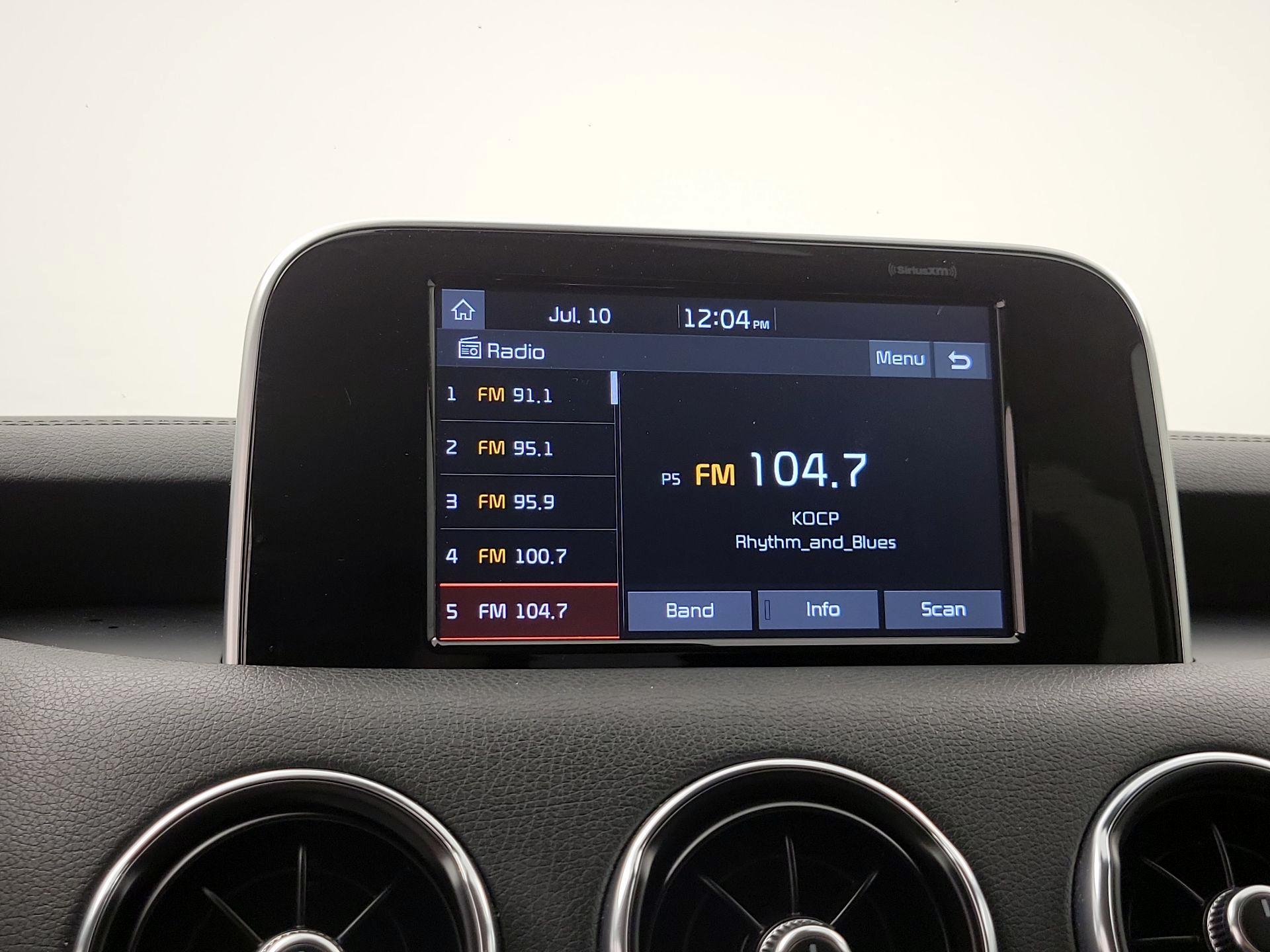 Thumbnail: 2019 Kia Stinger - 15