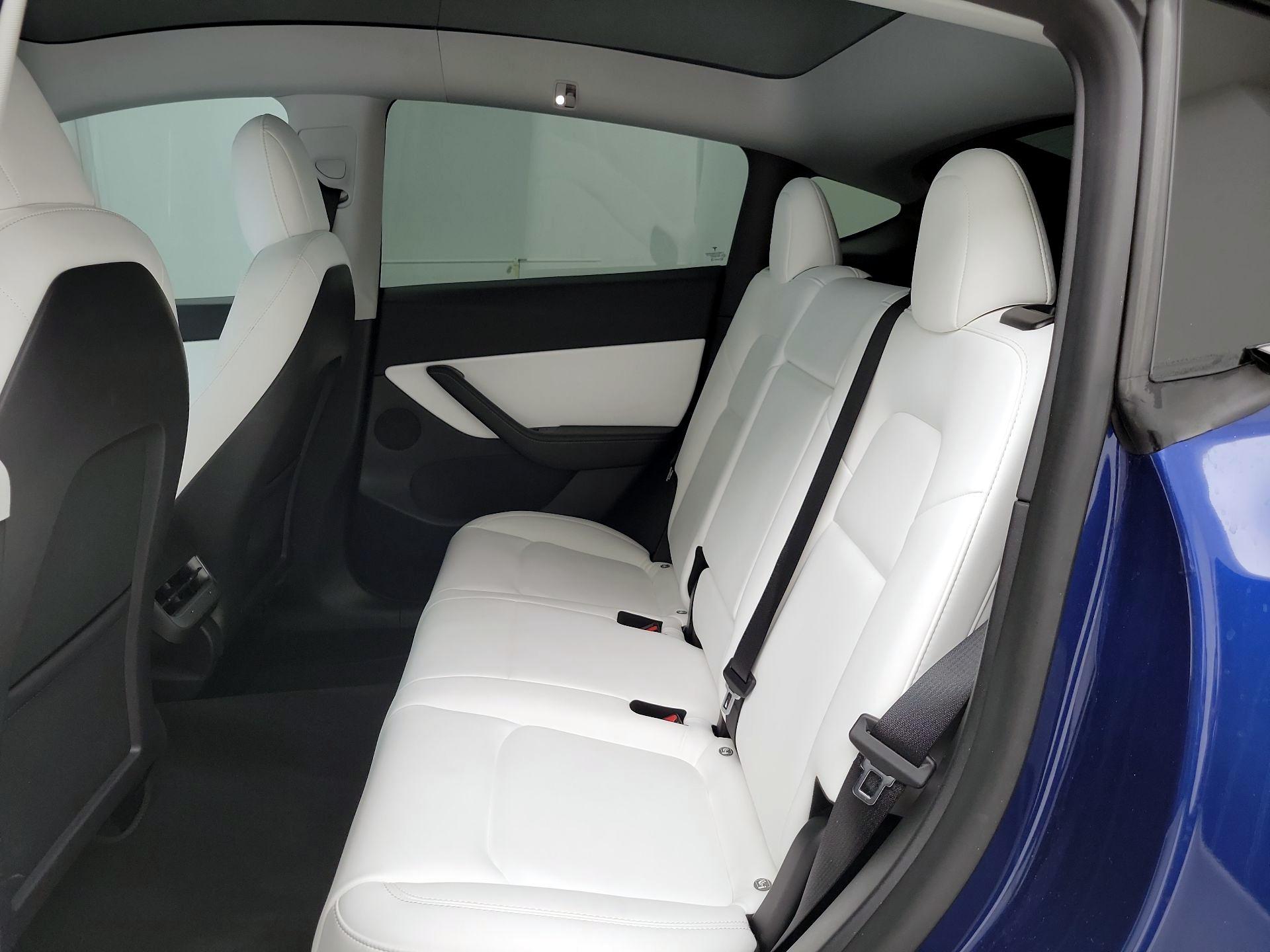 Thumbnail: 2022 Tesla Model Y - 19