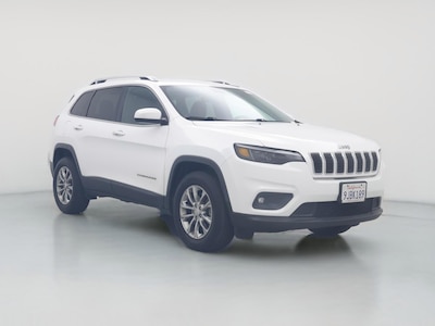 White 2019 Jeep Cherokee Latitude Plus