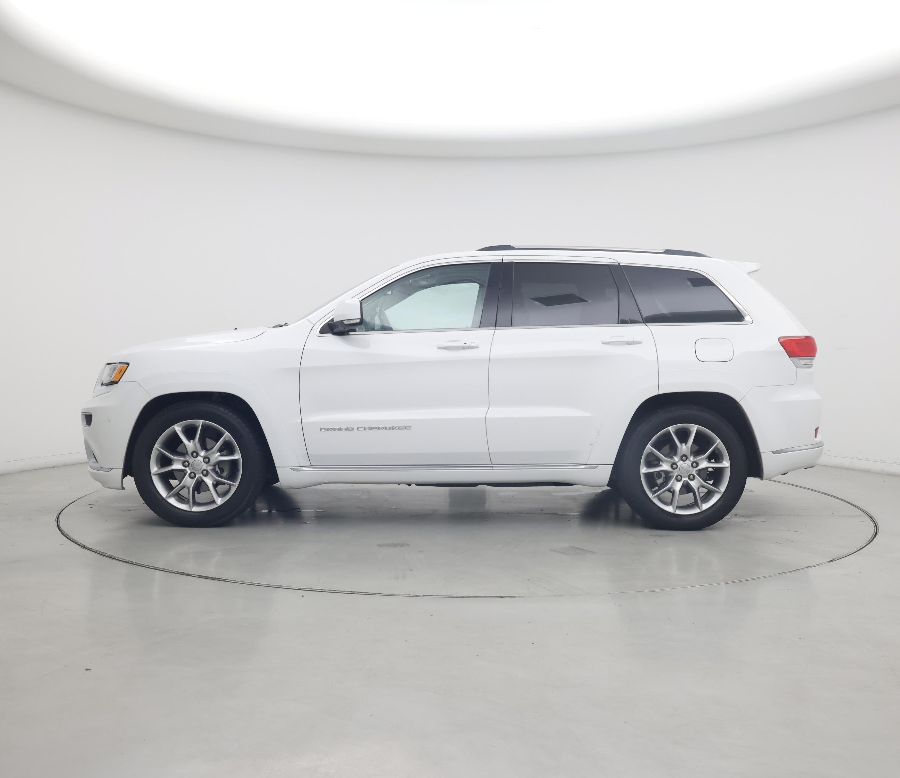 Thumbnail: 2016 Jeep Grand Cherokee - 3