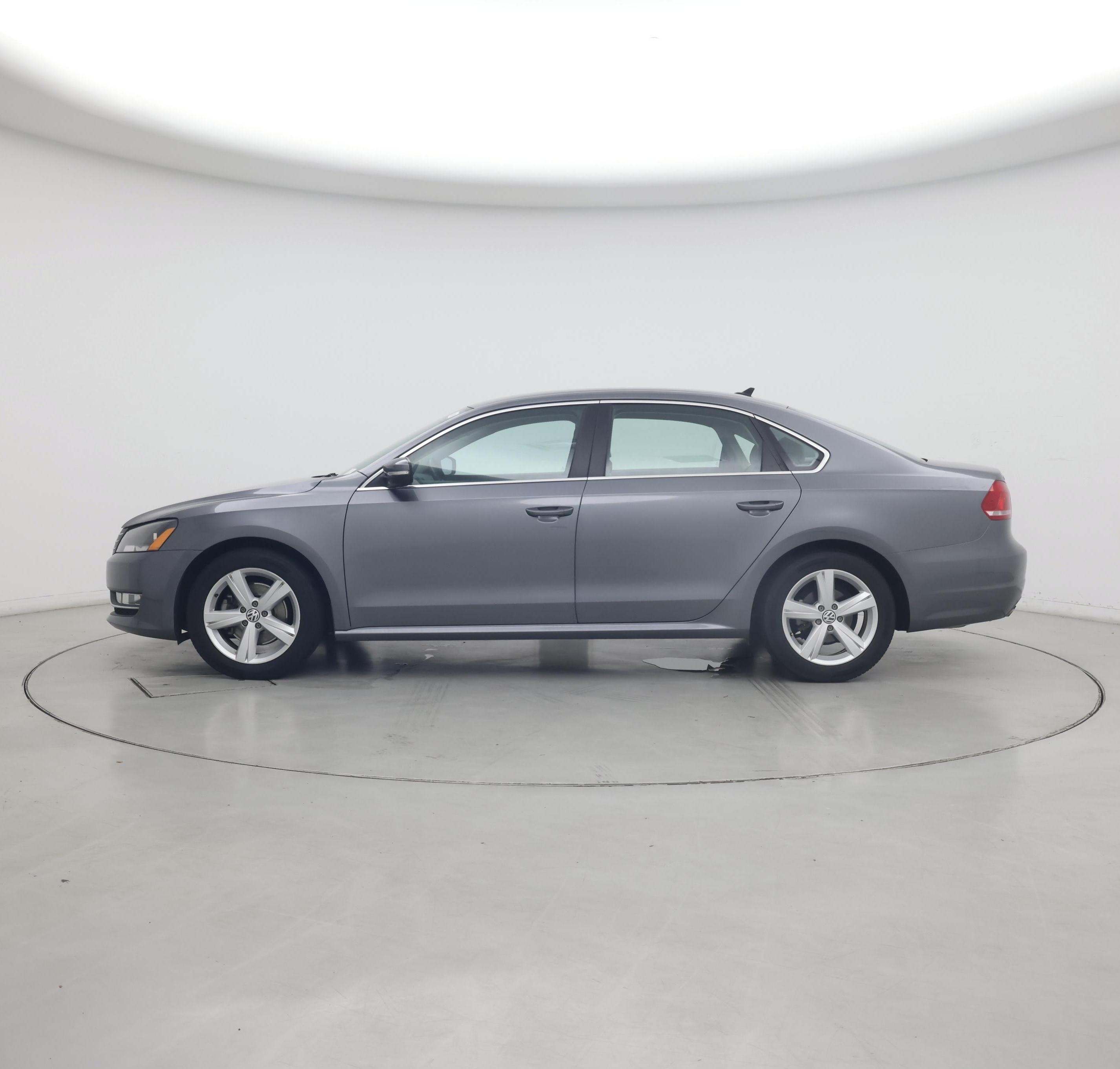 Thumbnail: 2015 Volkswagen Passat - 3