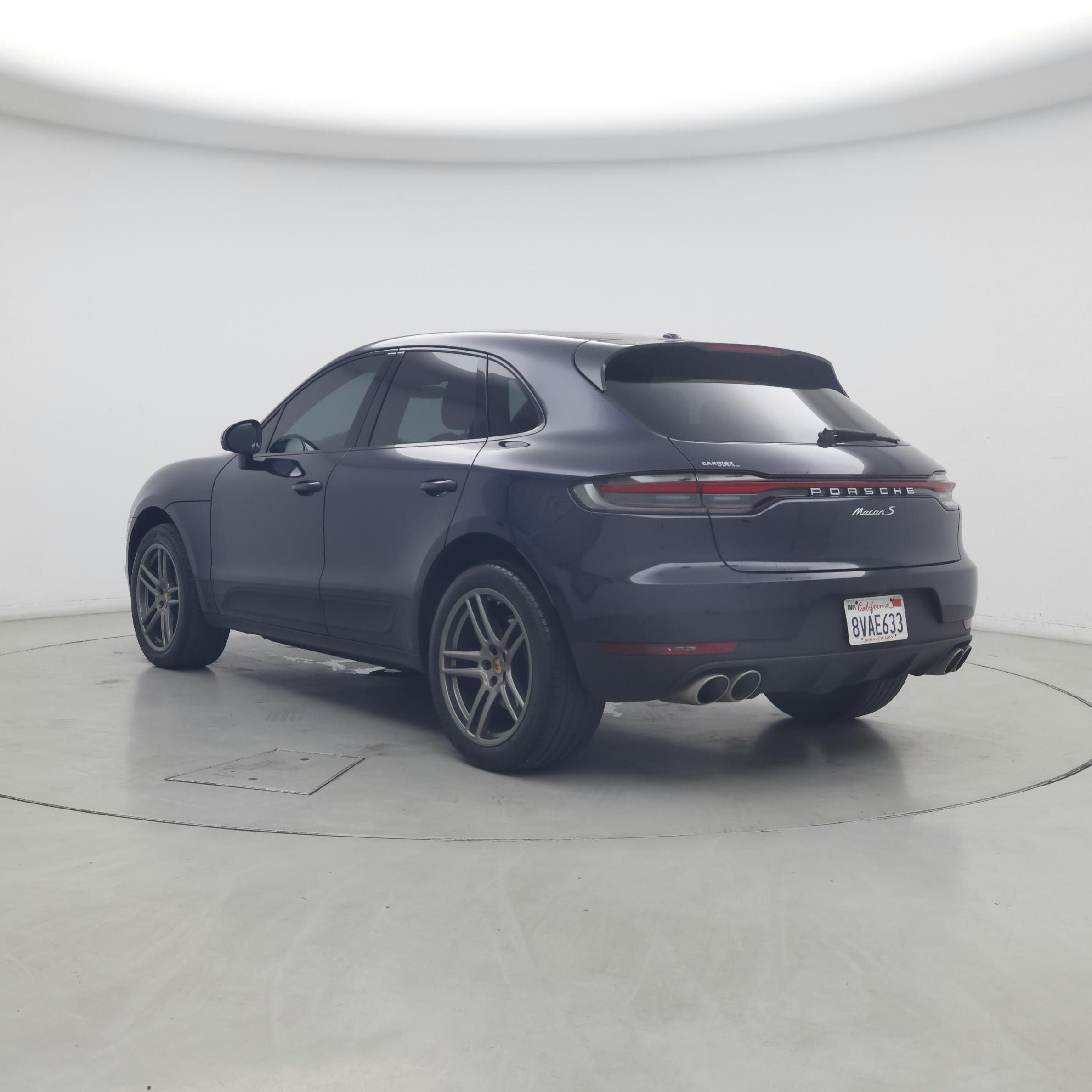 Thumbnail: 2021 Porsche Macan - 2