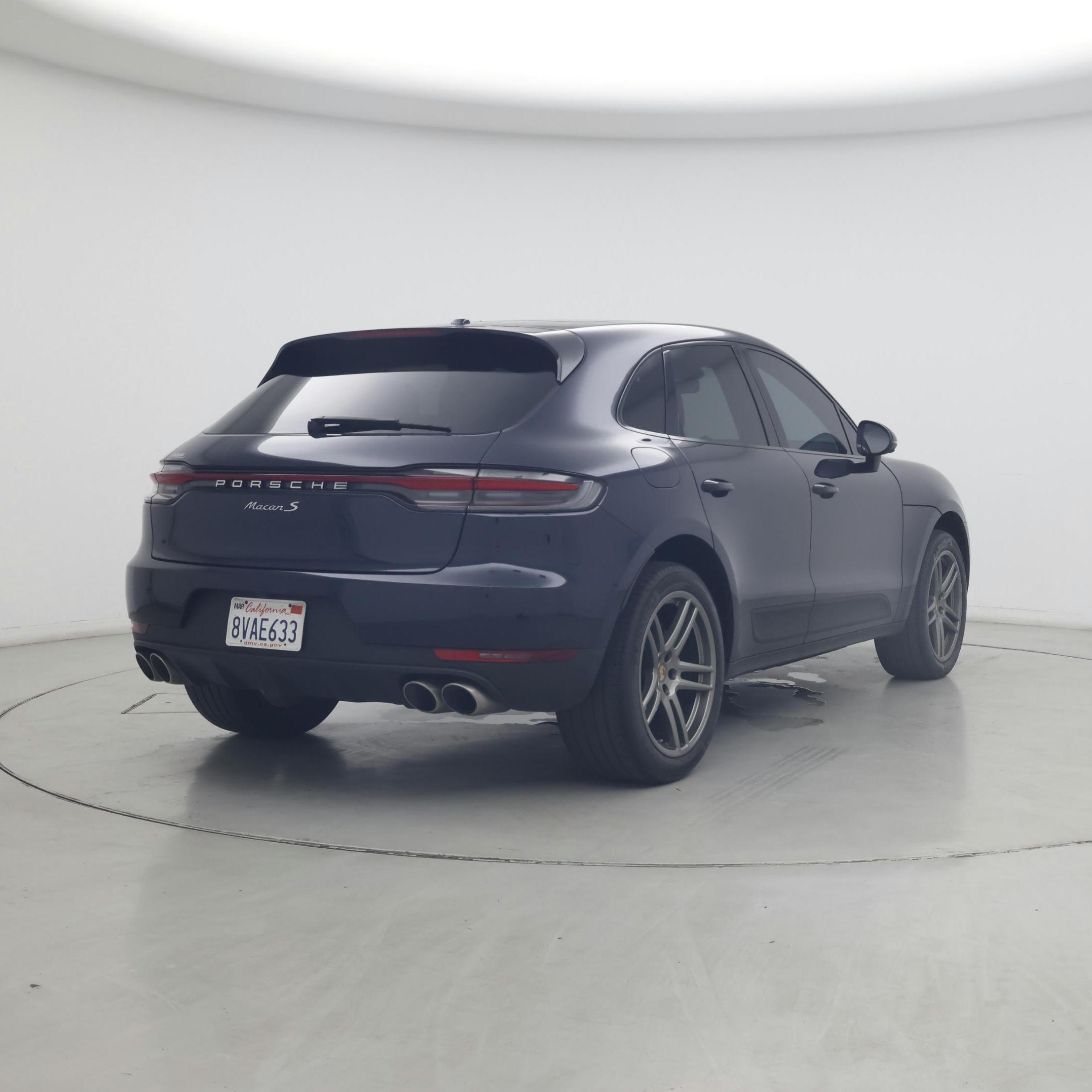 Thumbnail: 2021 Porsche Macan - 8
