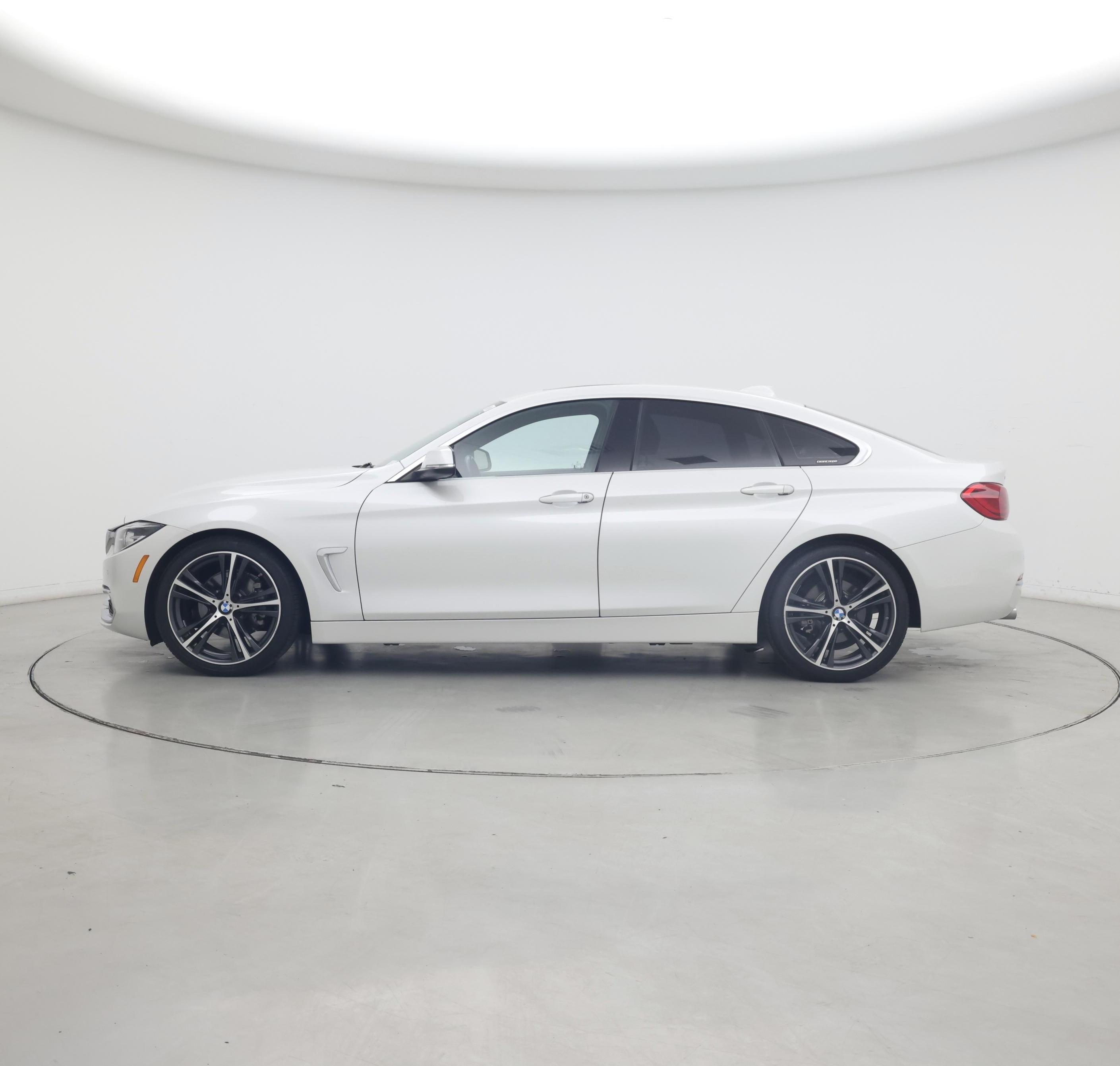 Thumbnail: 2019 BMW 4 Series - 3