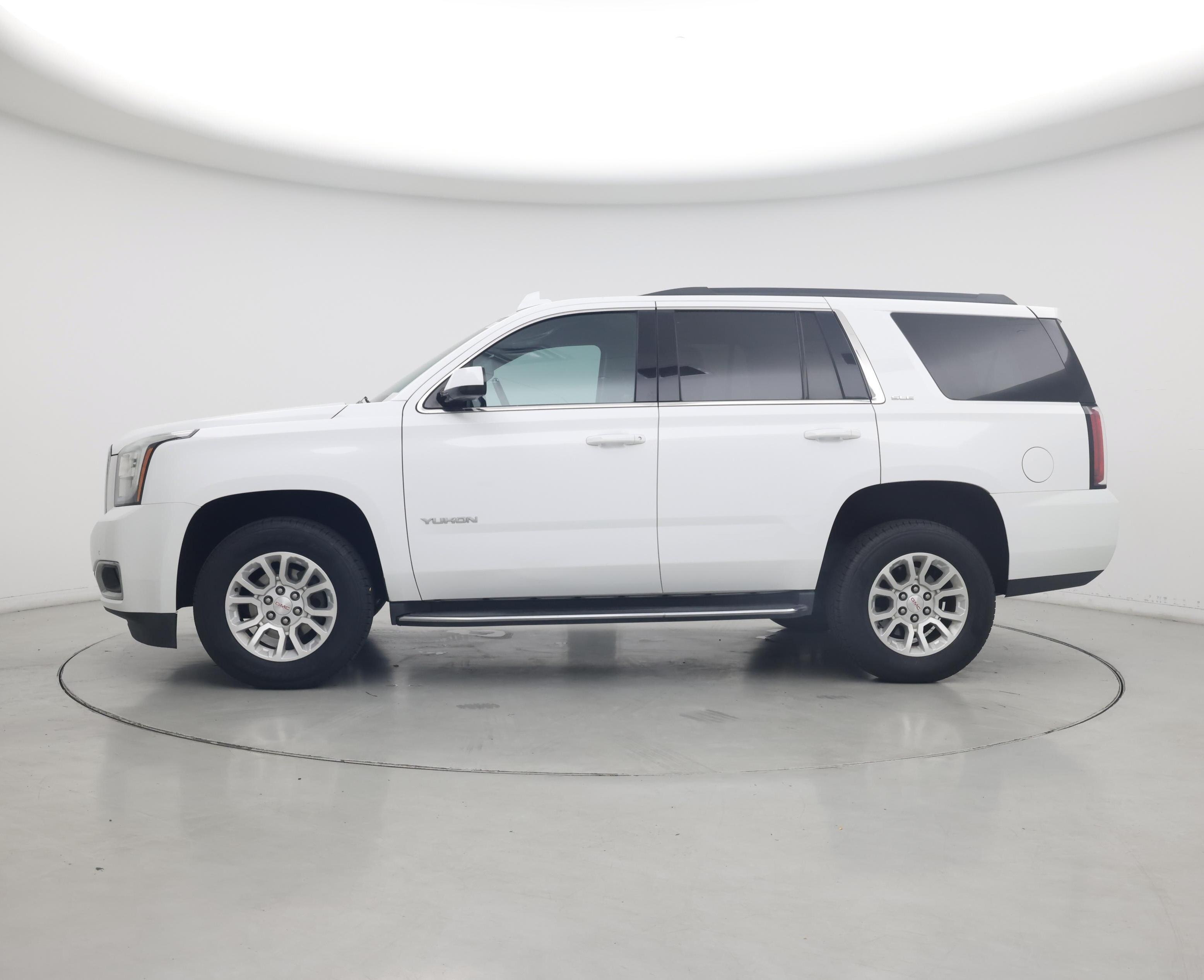 Thumbnail: 2018 GMC Yukon - 3