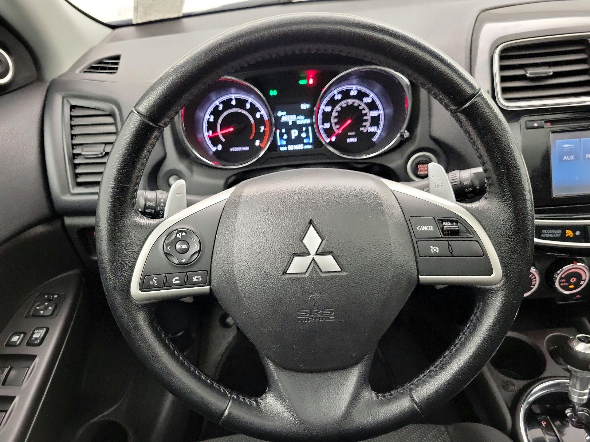 Thumbnail: 2015 Mitsubishi Outlander Sport - 10
