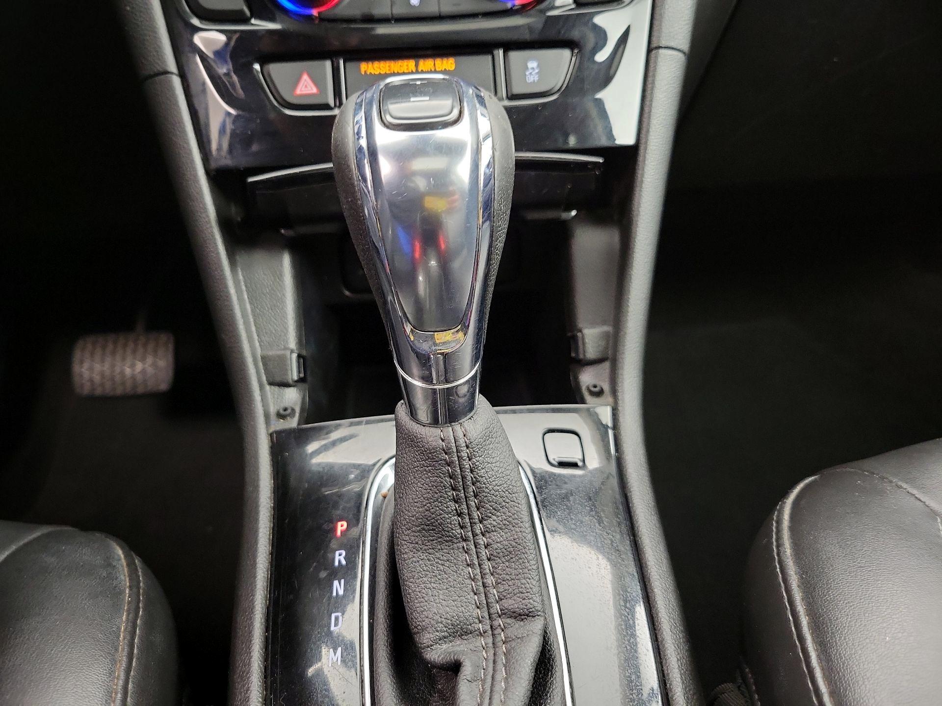 Thumbnail: 2018 Buick Encore - 17