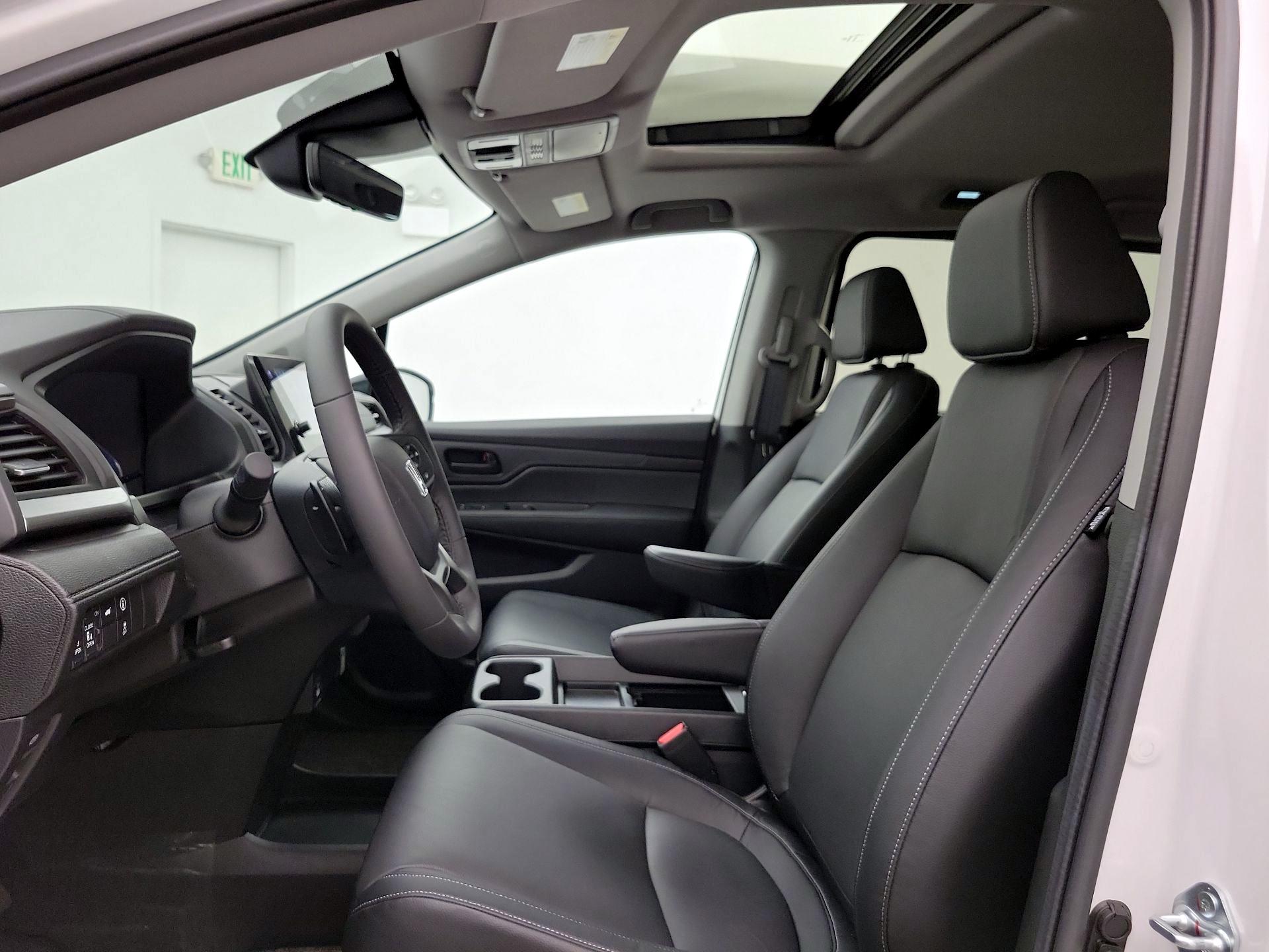 Thumbnail: 2024 Honda Odyssey - 19