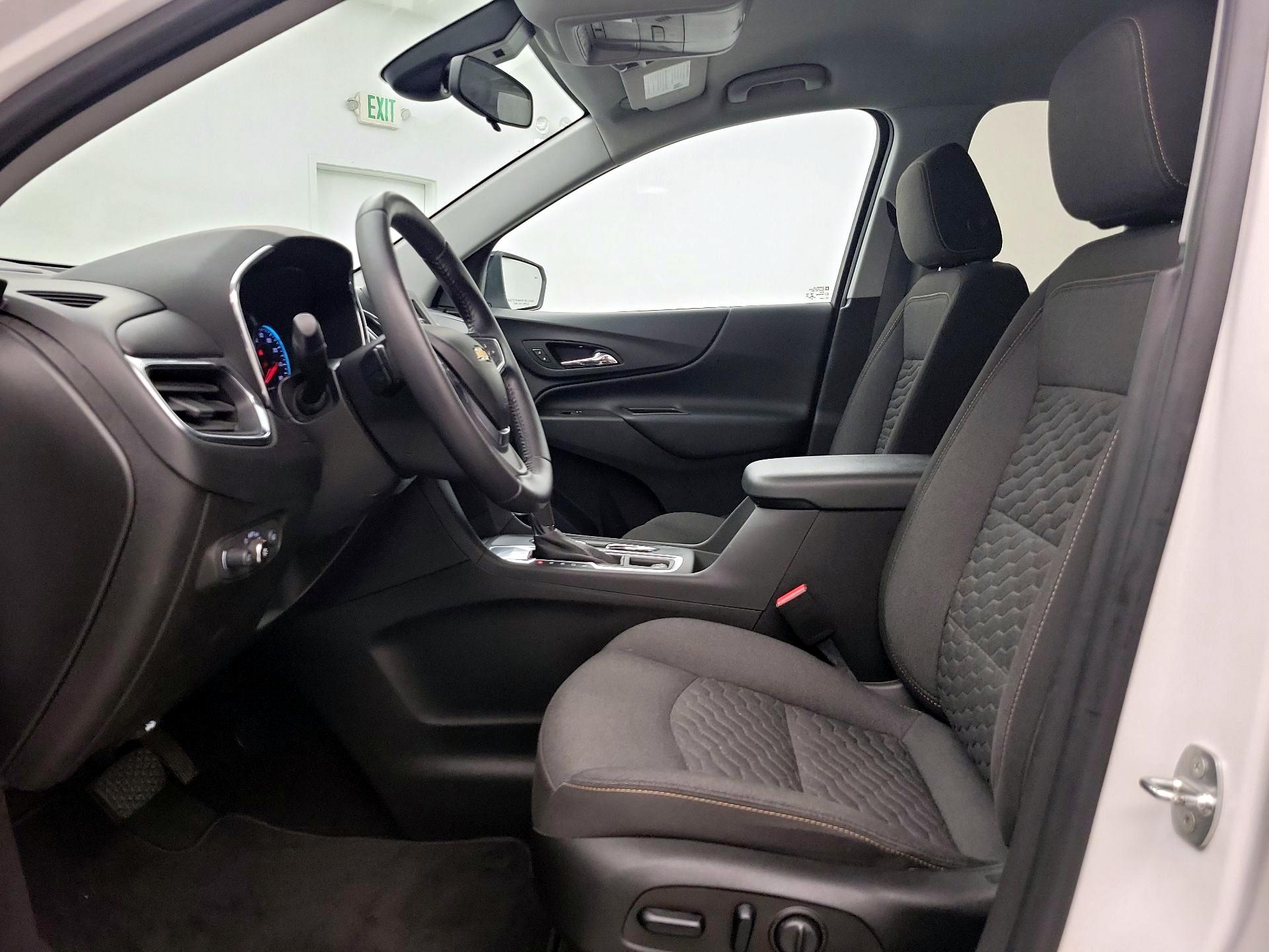 Thumbnail: 2021 Chevrolet Equinox - 11