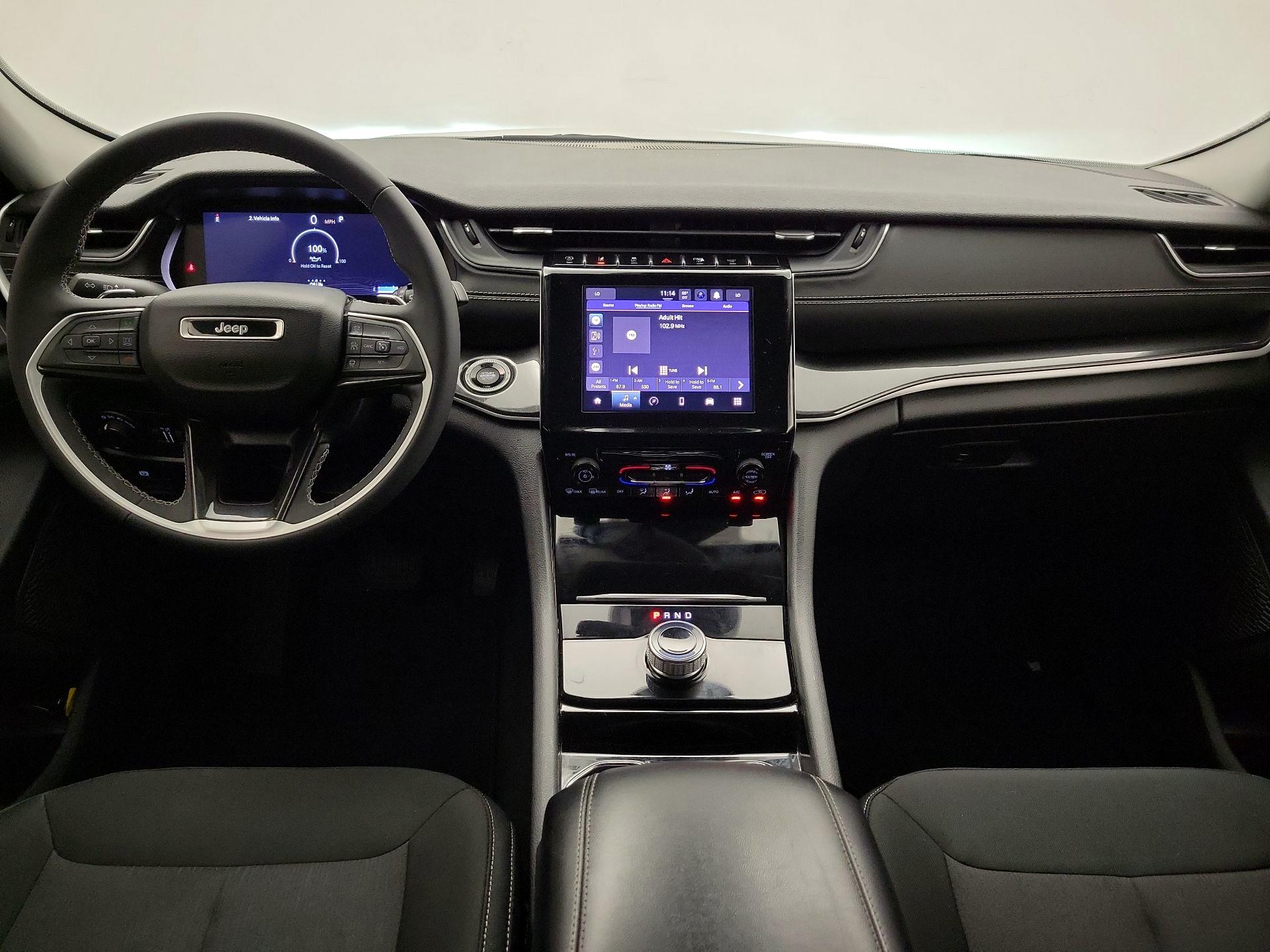 Thumbnail: 2023 Jeep Grand Cherokee L - 9
