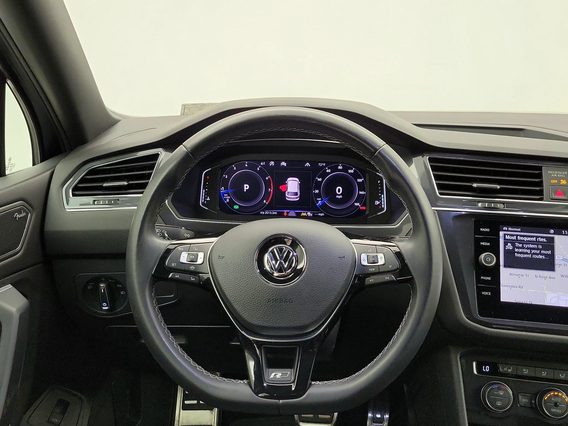Thumbnail: 2020 Volkswagen Tiguan - 10