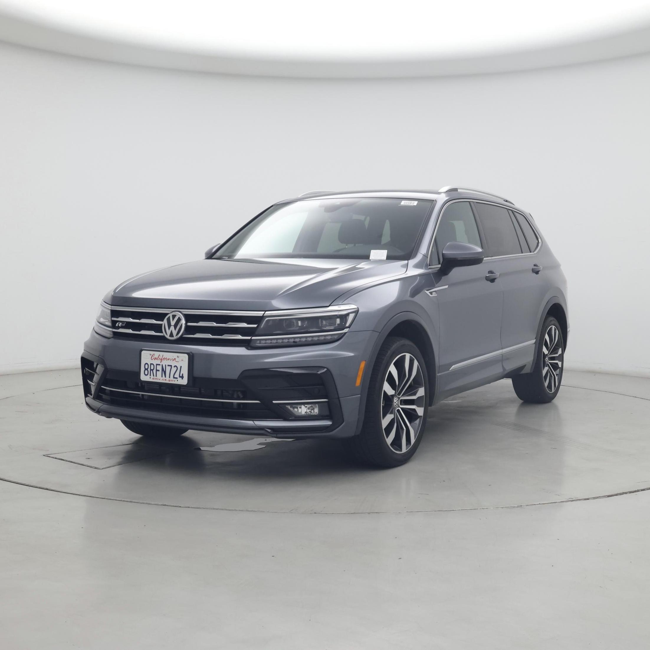 Thumbnail: 2020 Volkswagen Tiguan - 4