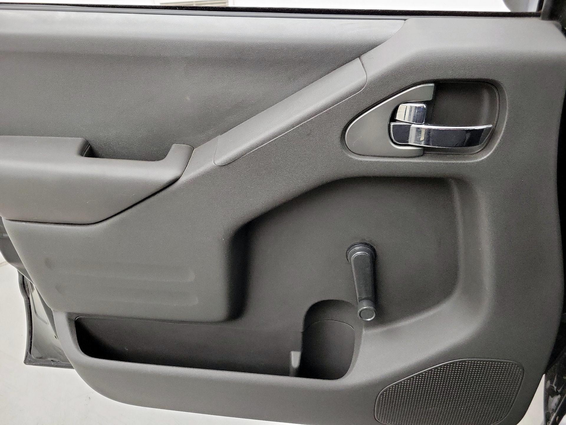 Thumbnail: 2016 Nissan Frontier - 12