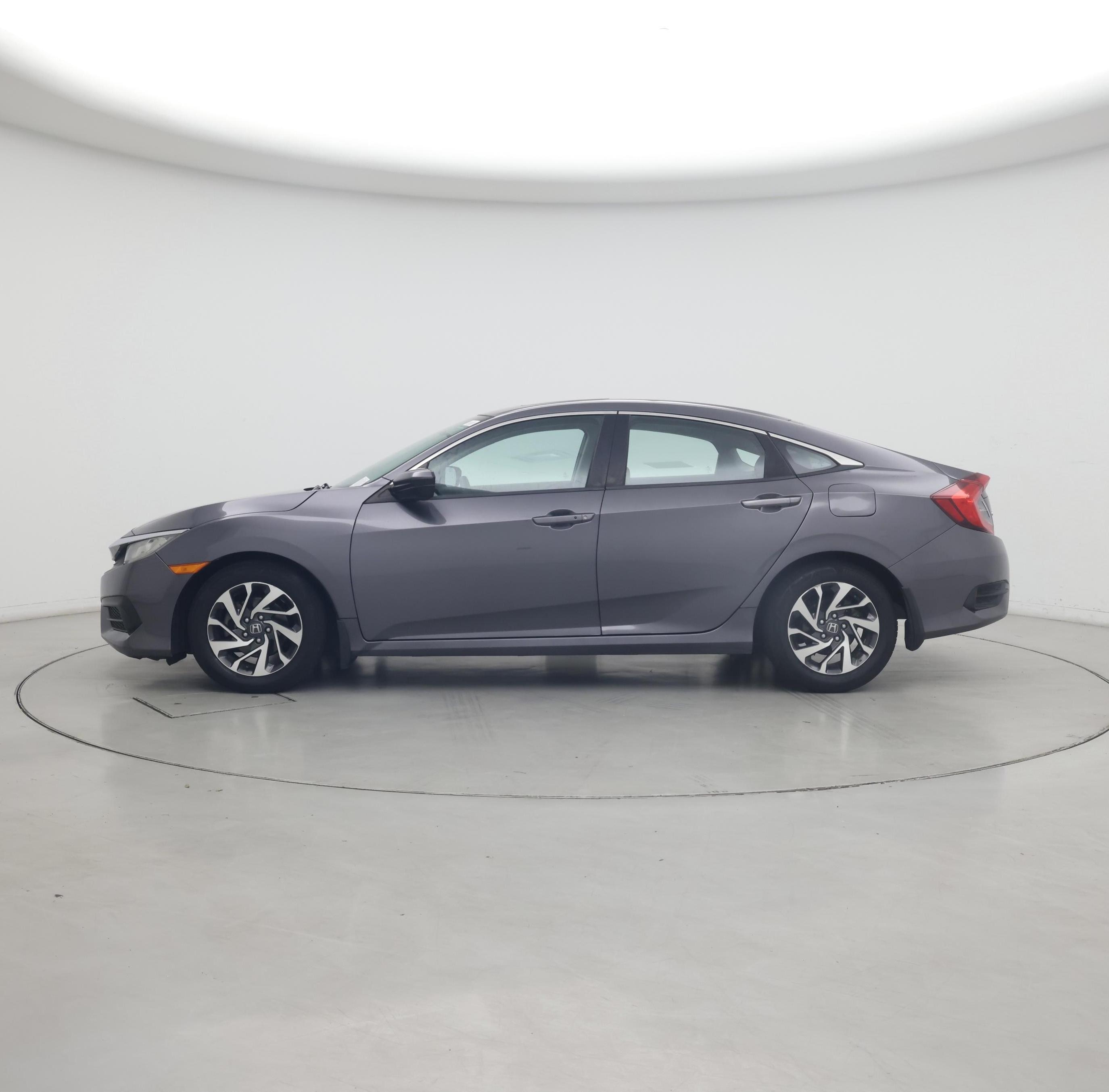 Thumbnail: 2016 Honda Civic - 3
