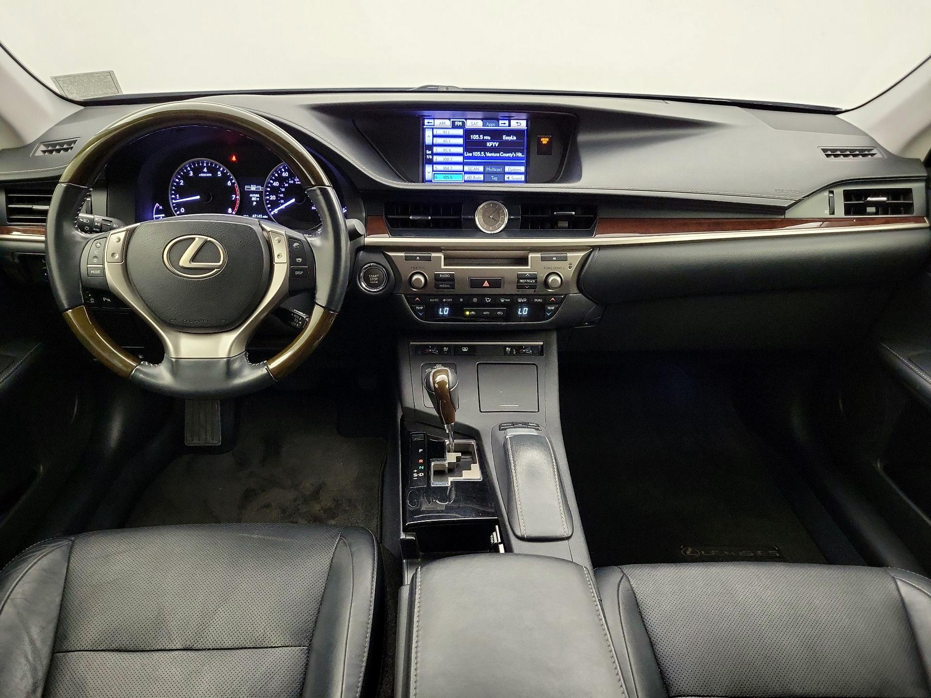 Thumbnail: 2013 Lexus ES - 9