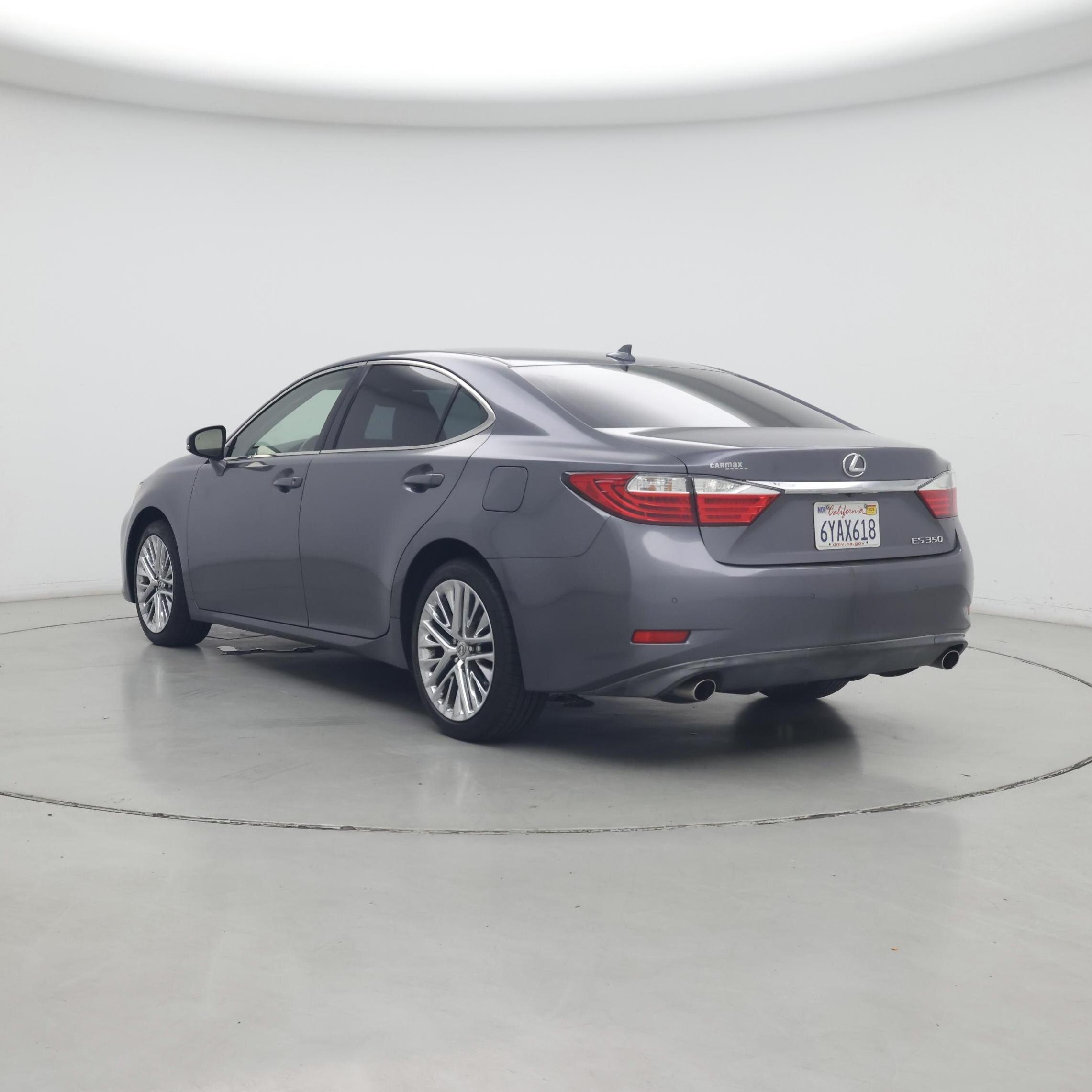 Thumbnail: 2013 Lexus ES - 2