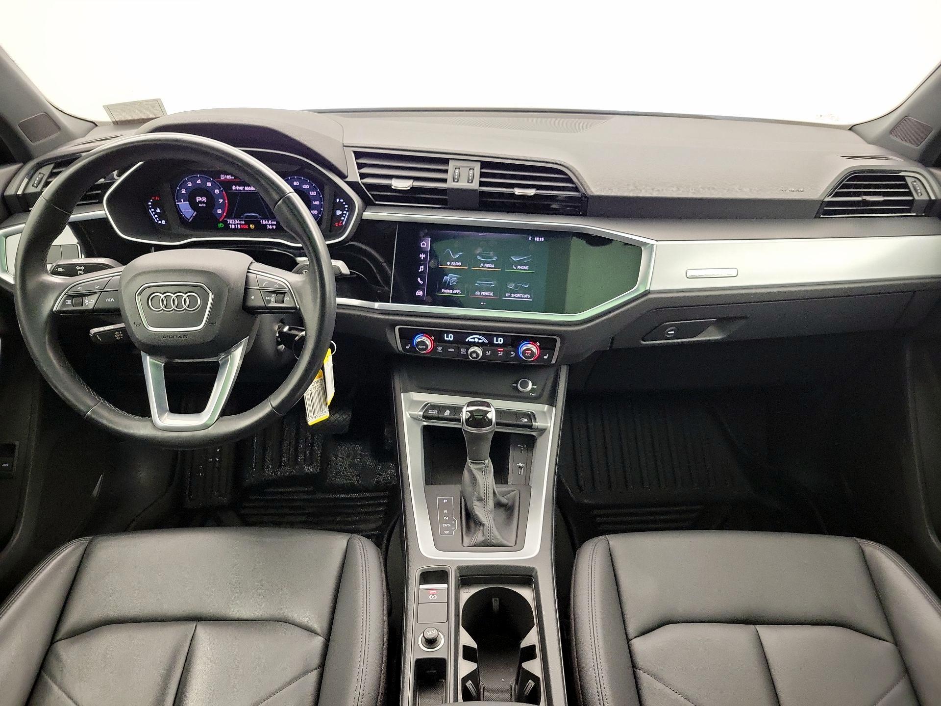 Thumbnail: 2021 Audi Q3 - 9