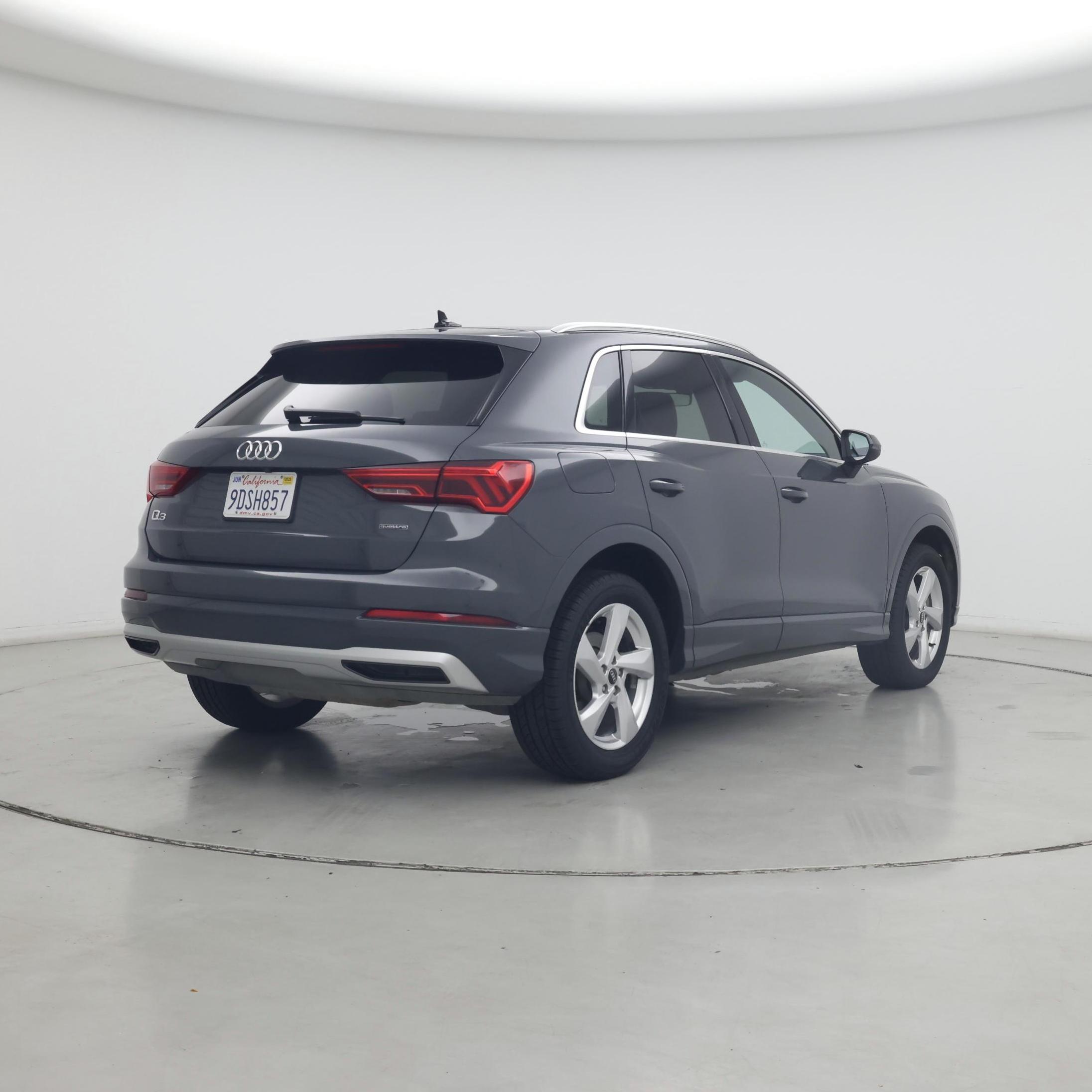 Thumbnail: 2021 Audi Q3 - 8