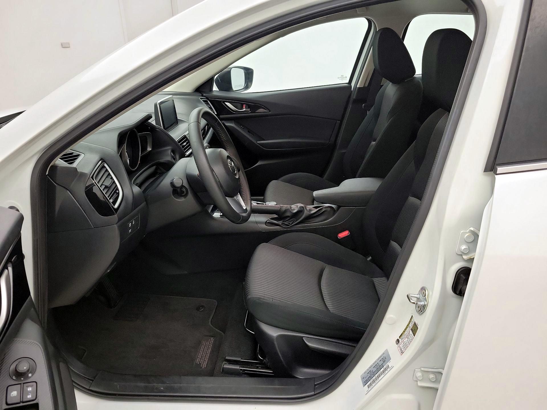 Thumbnail: 2015 Mazda Mazda3 - 11