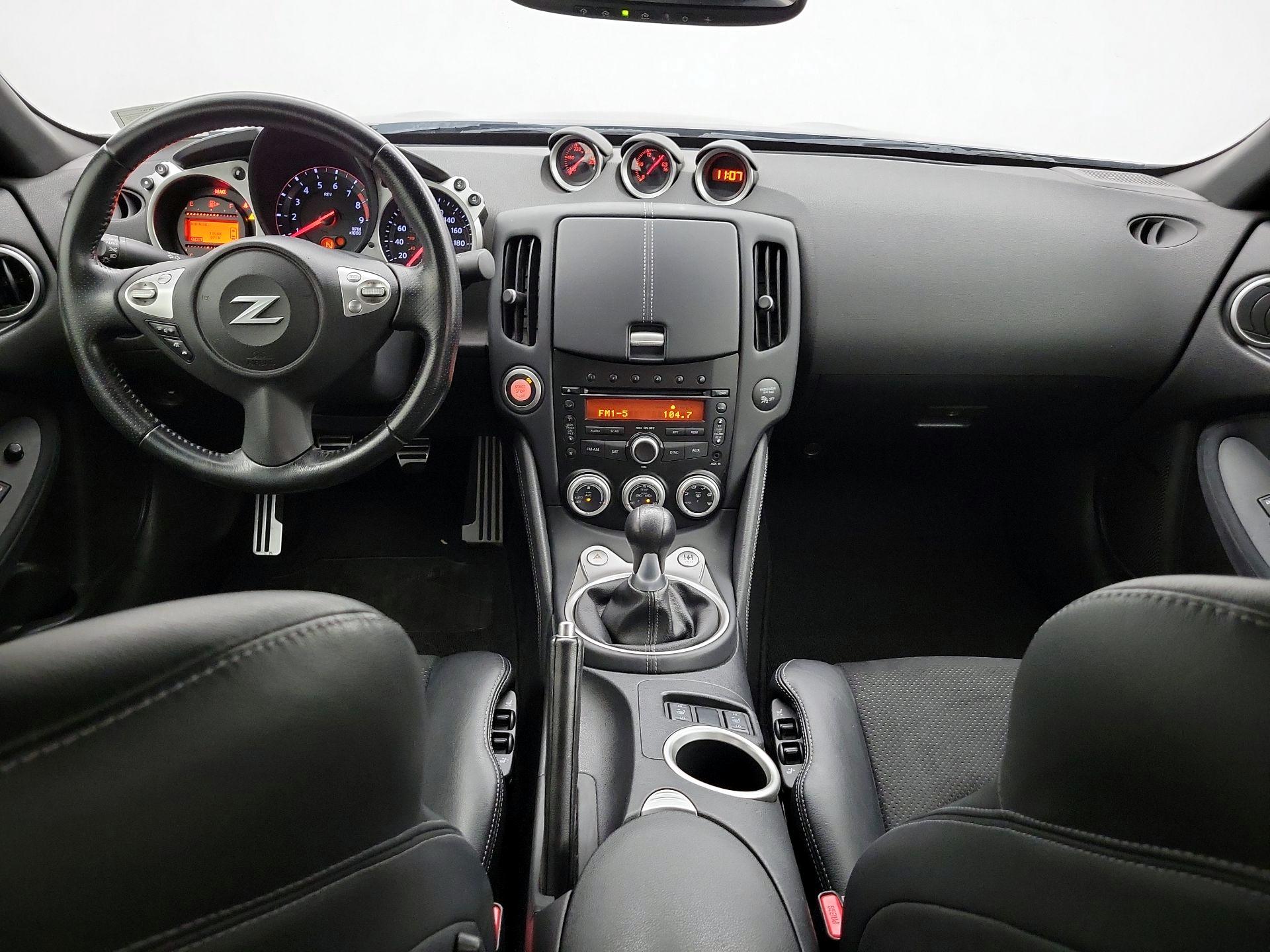 Thumbnail: 2013 Nissan Z - 9